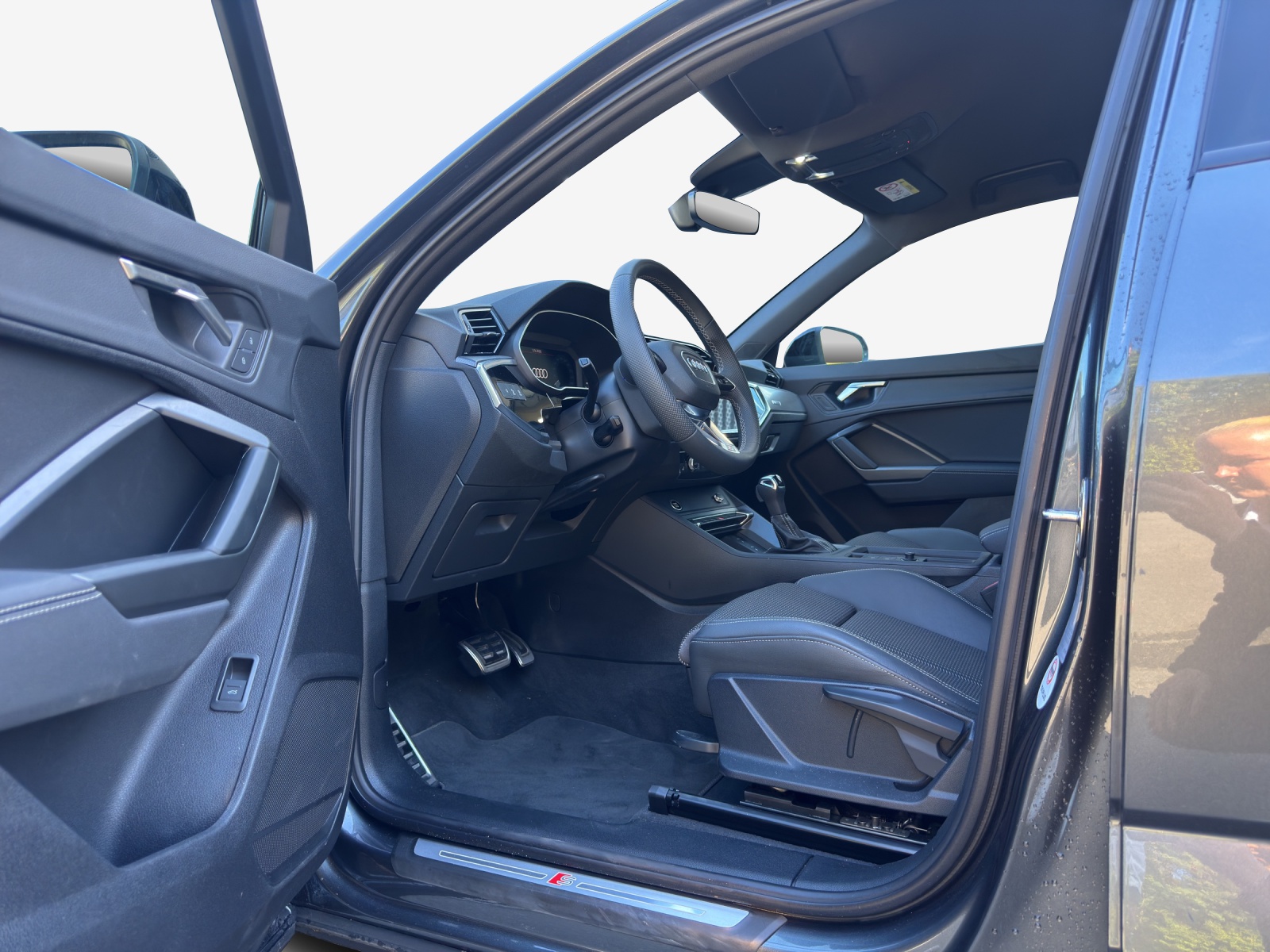 AUDI Q3 Sportback 35 TFSI S line Attraction S-tronic-image-14