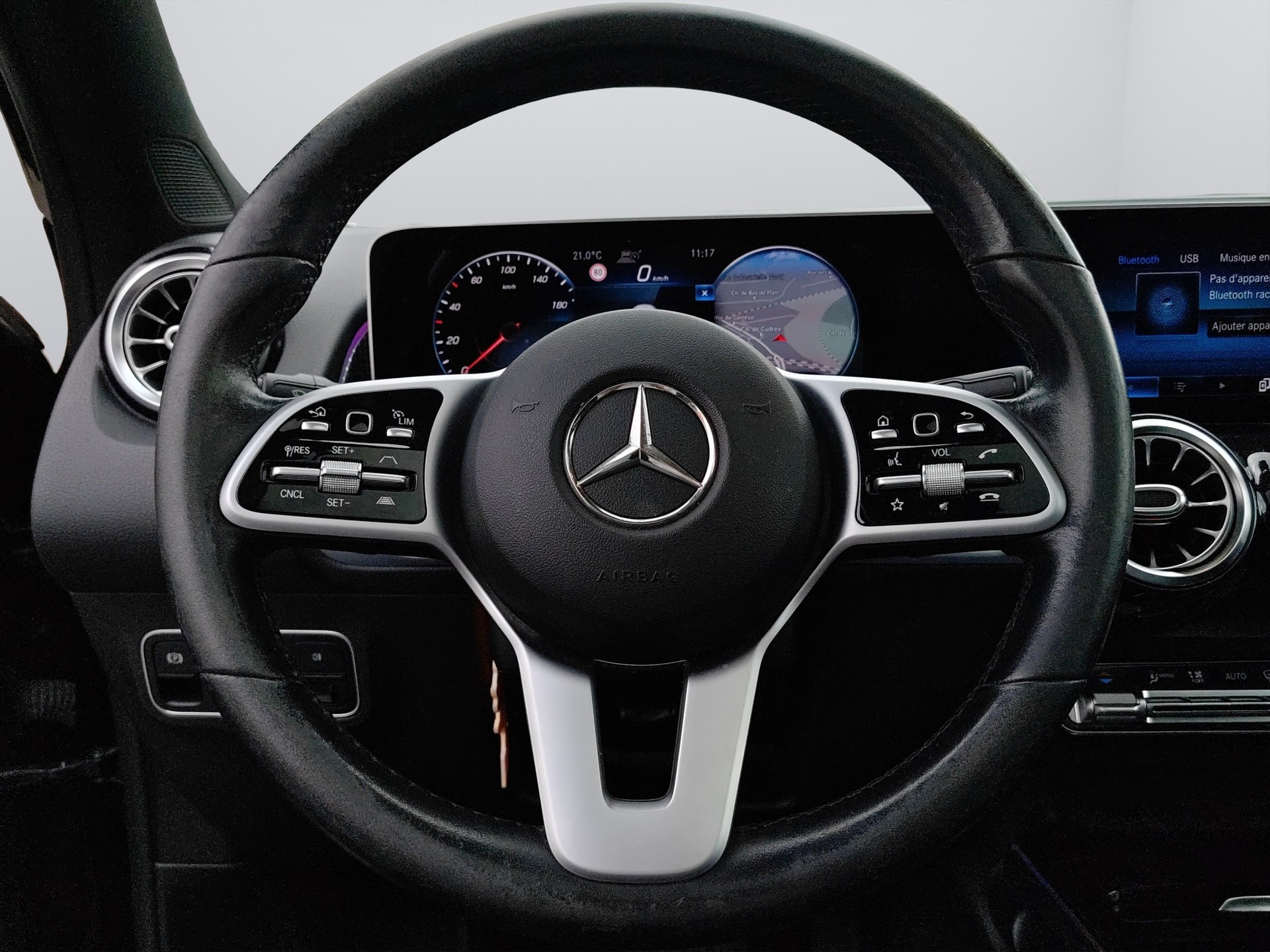 MERCEDES-BENZ GLB 200 d 4Matic Progressive 8G-Tronic-image-15