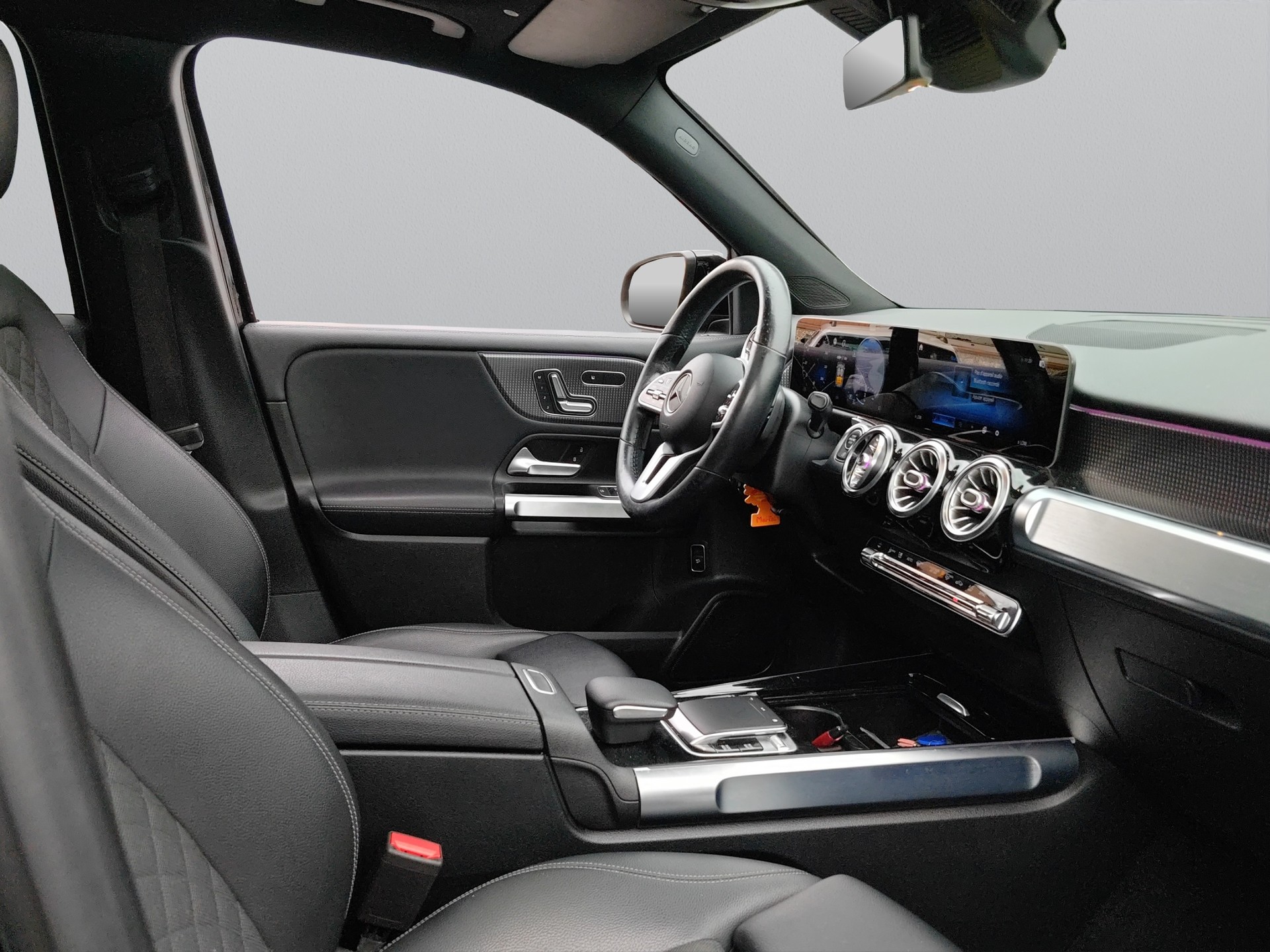MERCEDES-BENZ GLB 200 d 4Matic Progressive 8G-Tronic-image-14