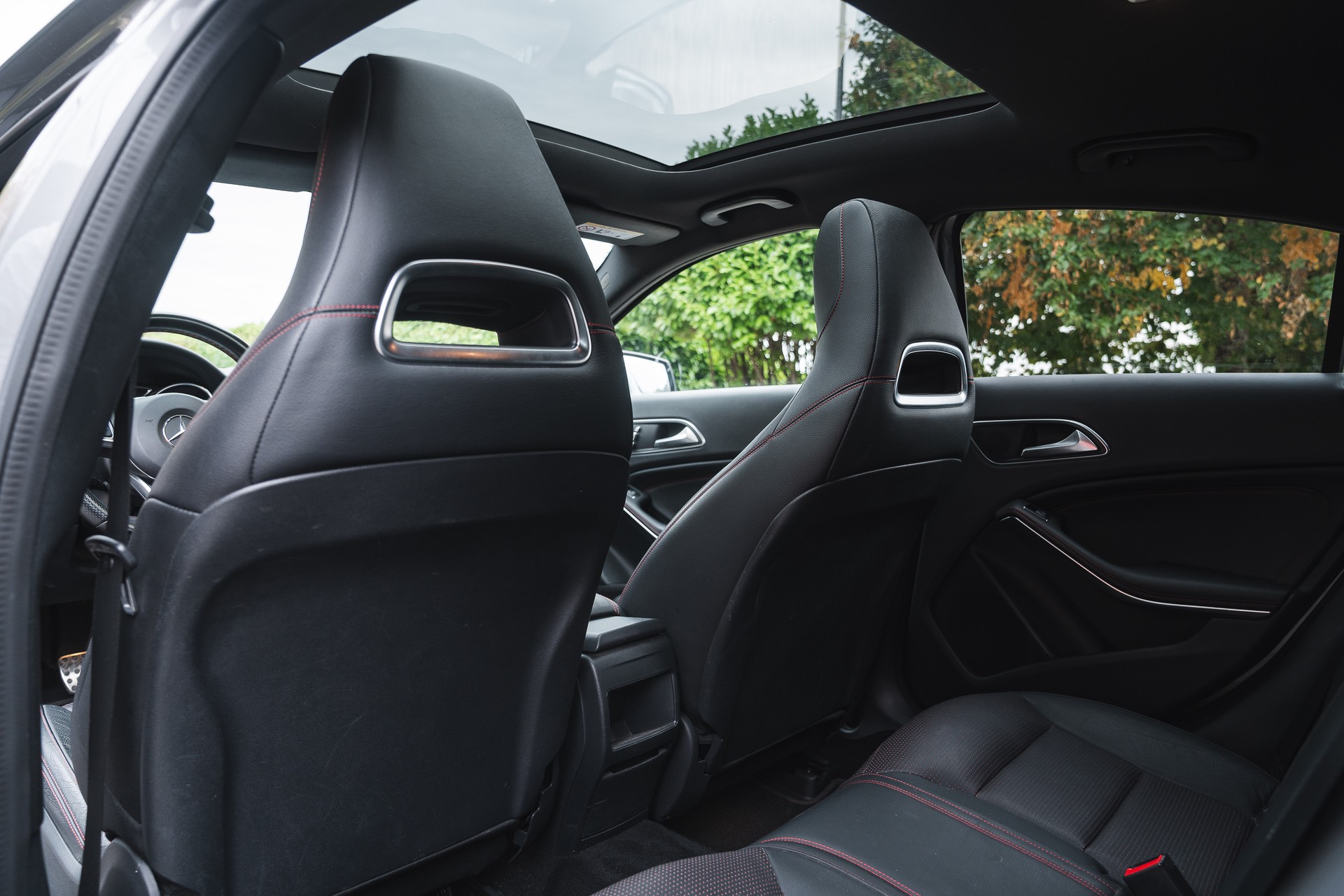 MERCEDES-BENZ A 250 Active Star 4m-image-3