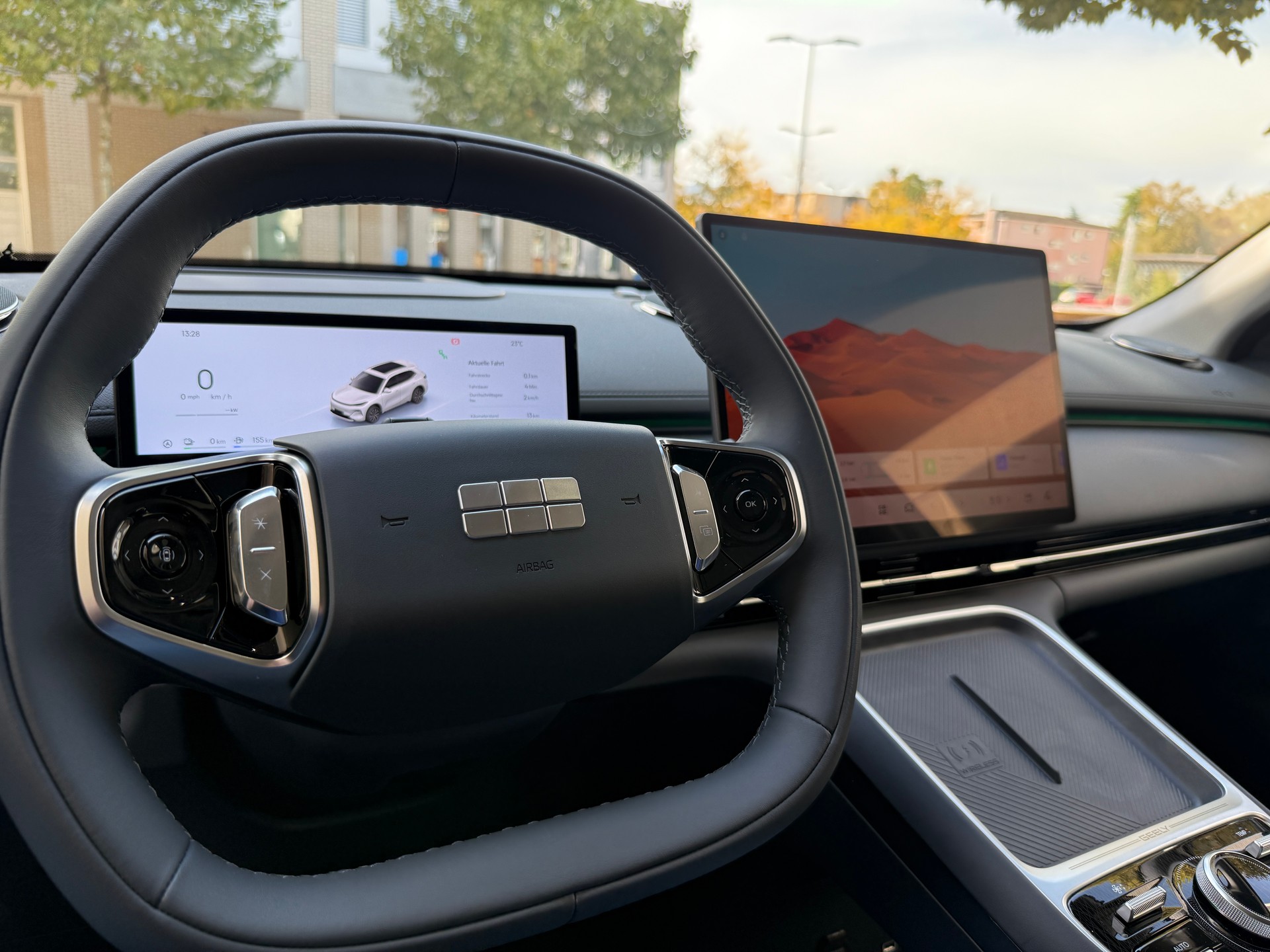 GEELY Max+-image-13