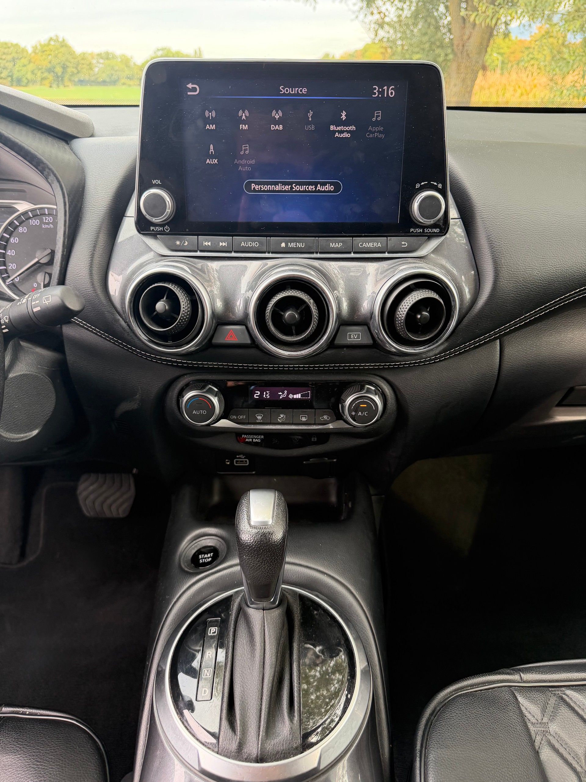 NISSAN Juke 1.6 FHEV N-Design-image-11