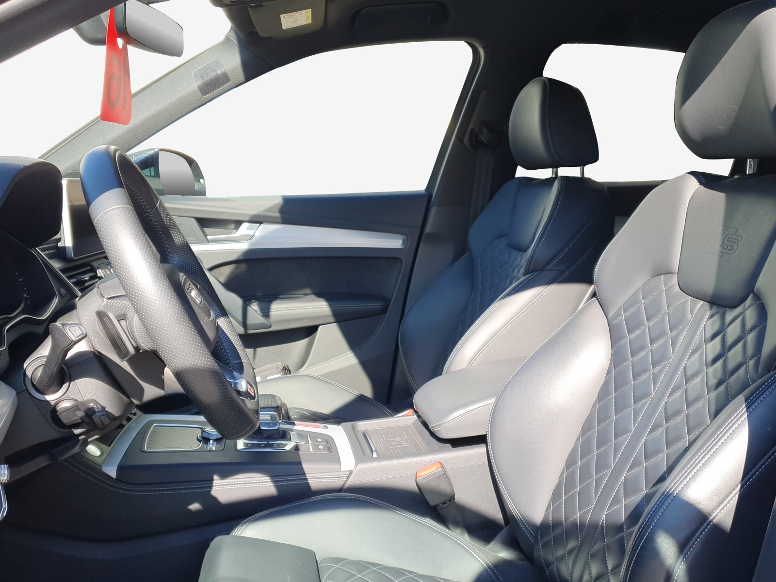 AUDI Q5 55 TFSI e sport quattro-image-7