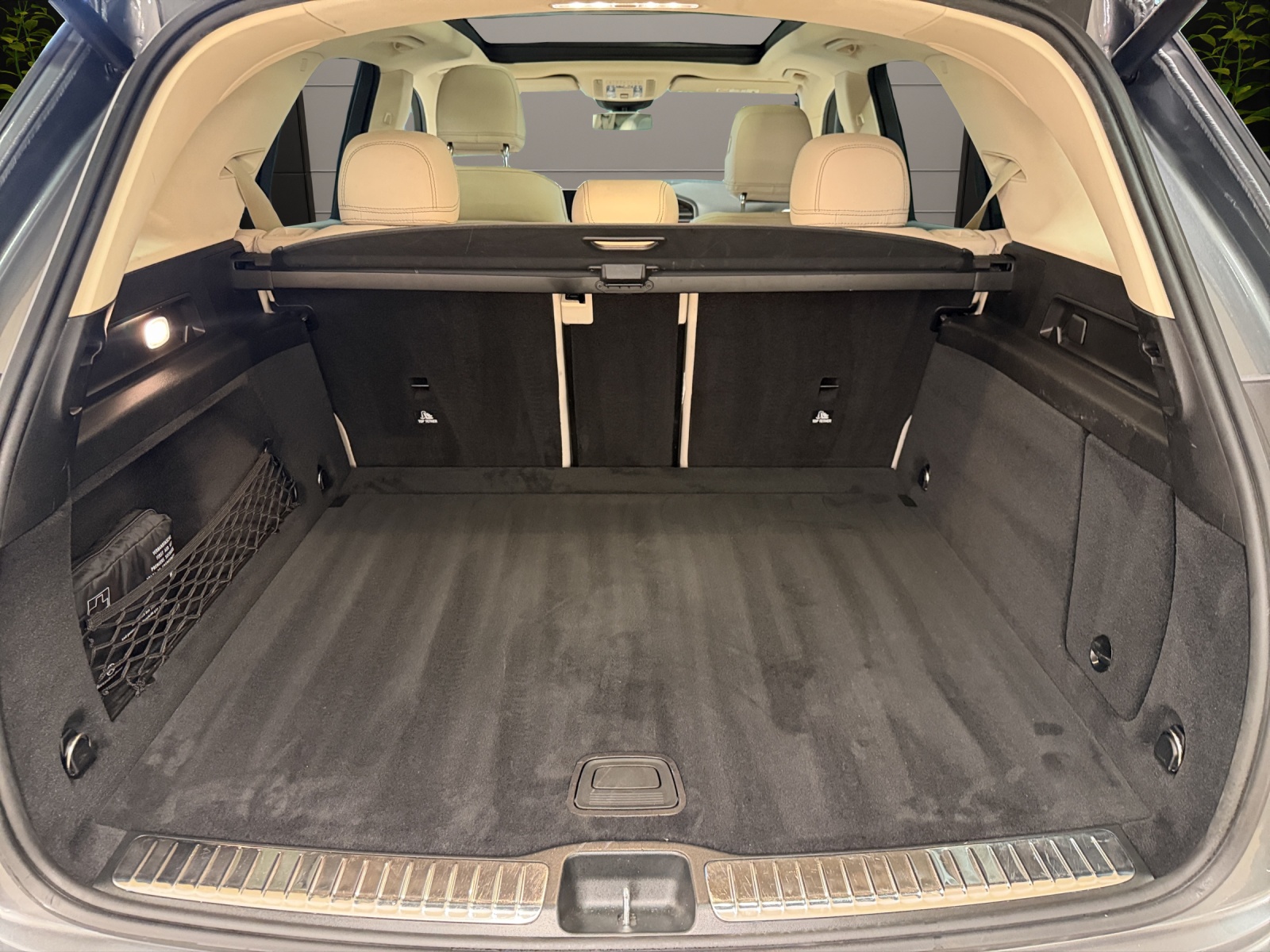 MERCEDES-BENZ GLE 450 AMG Line 4Matic-image-16