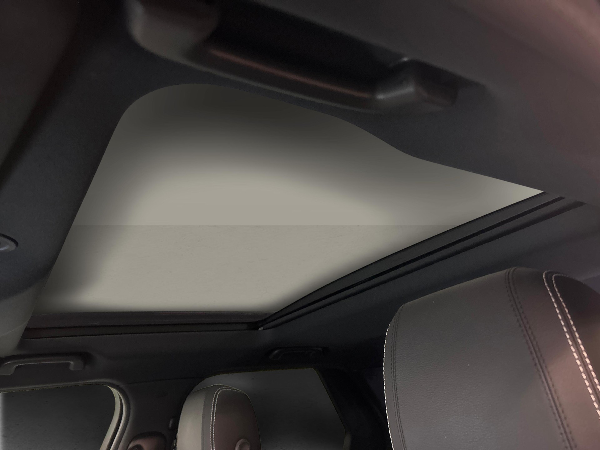 LAND ROVER Discovery 2.0 I4 S-image-9