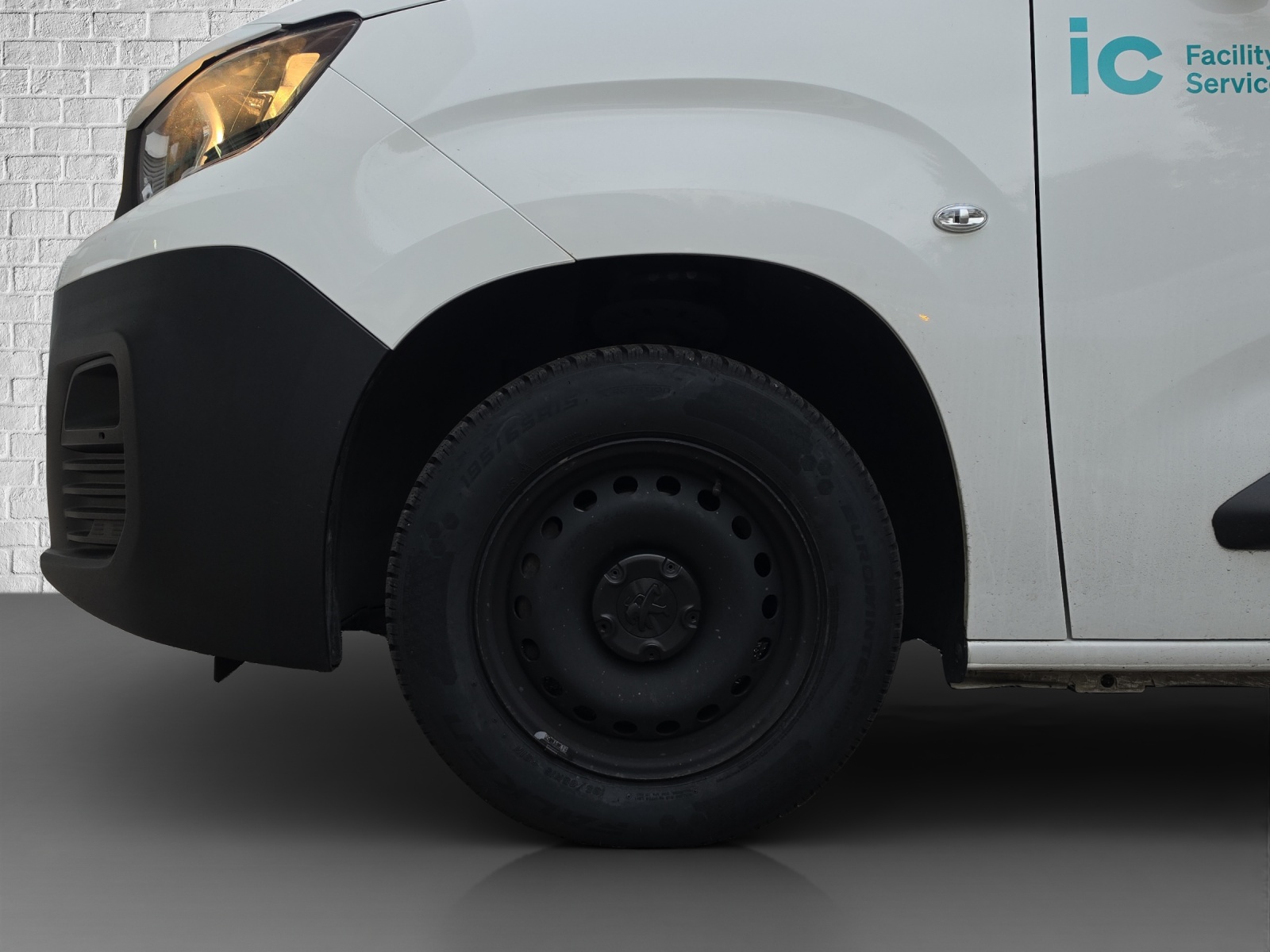 PEUGEOT Partner 1.2 Pure Tech s/s Premium 650kg-image-16