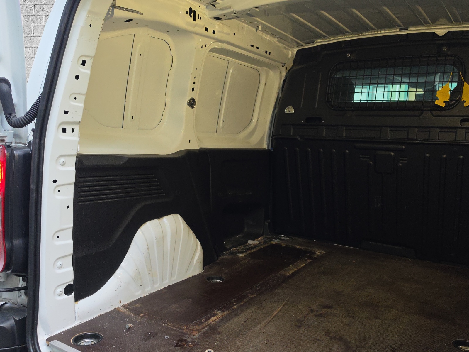PEUGEOT Partner 1.2 Pure Tech s/s Premium 650kg-image-18
