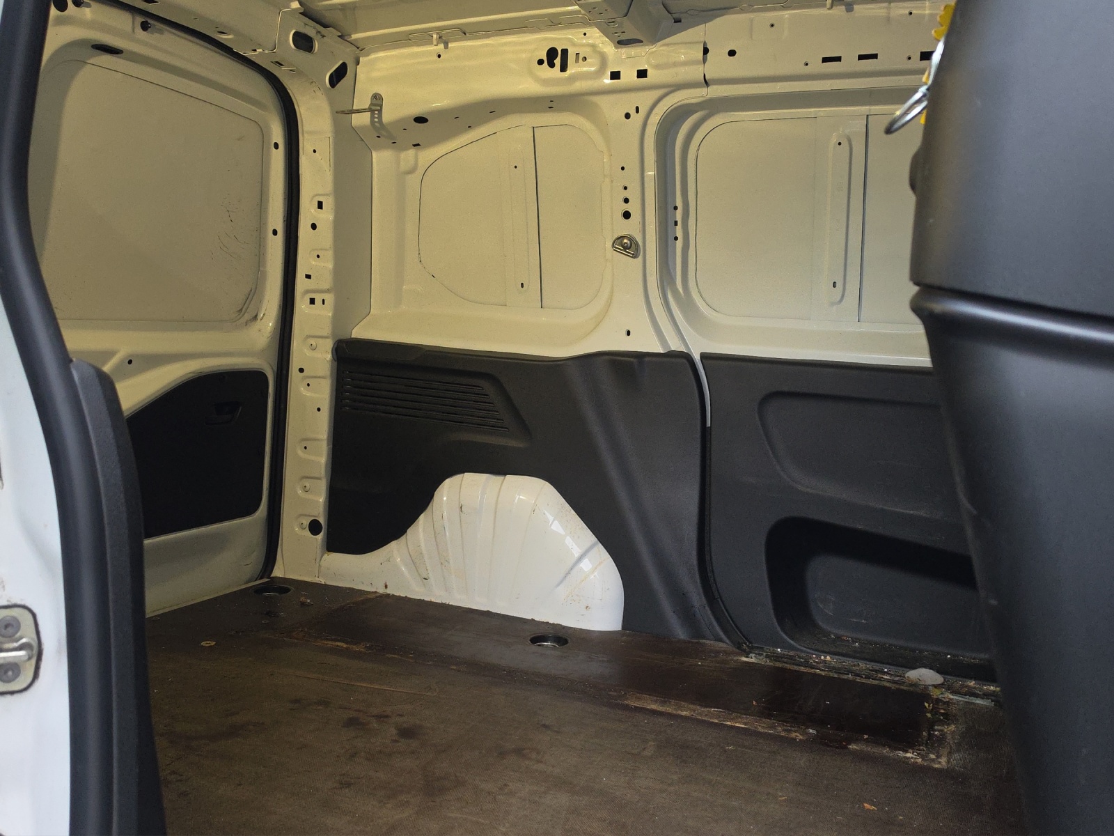 PEUGEOT Partner 1.2 Pure Tech s/s Premium 650kg-image-19