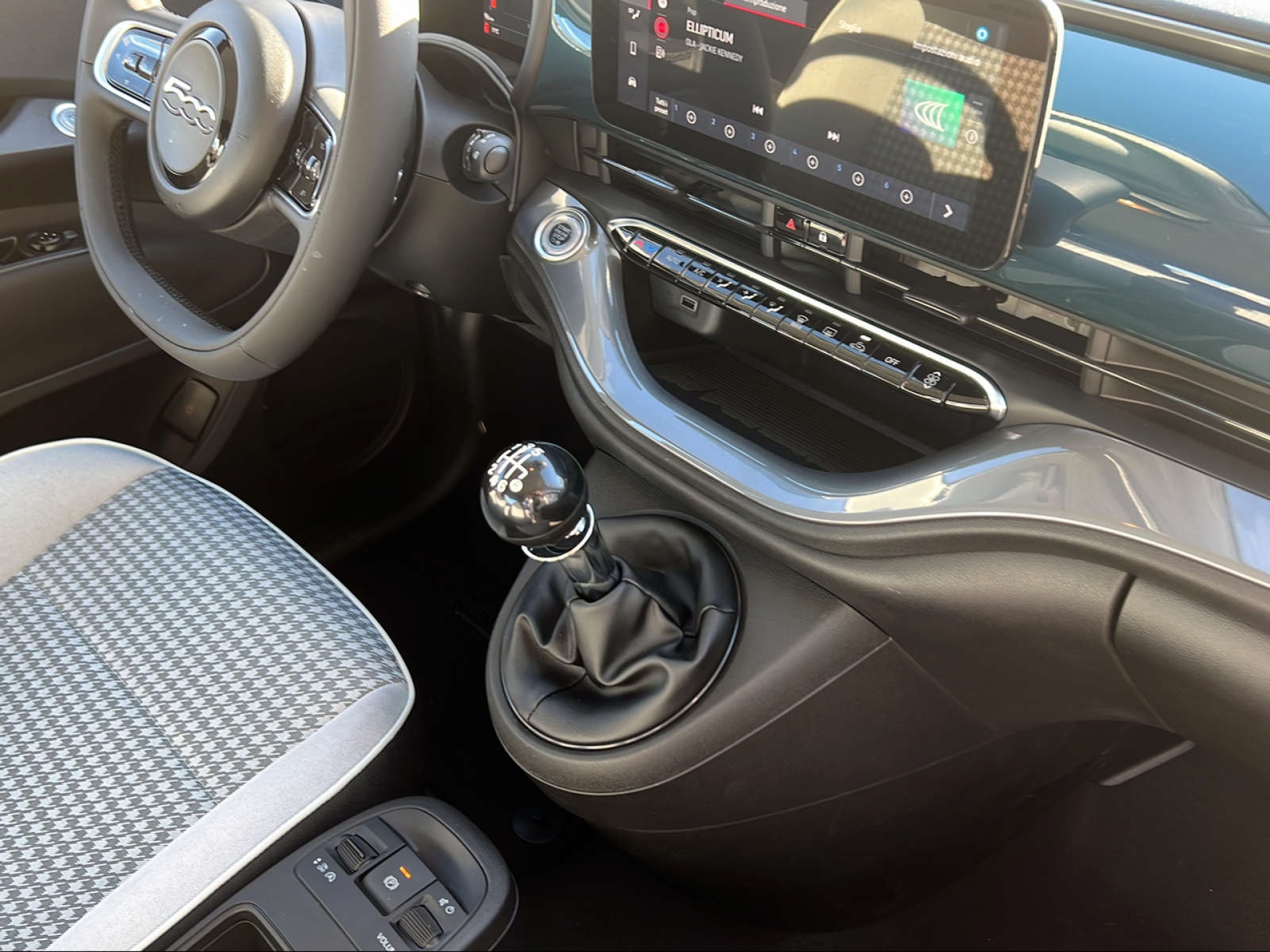 FIAT 500 1.0 Hybrid Torino-image-8