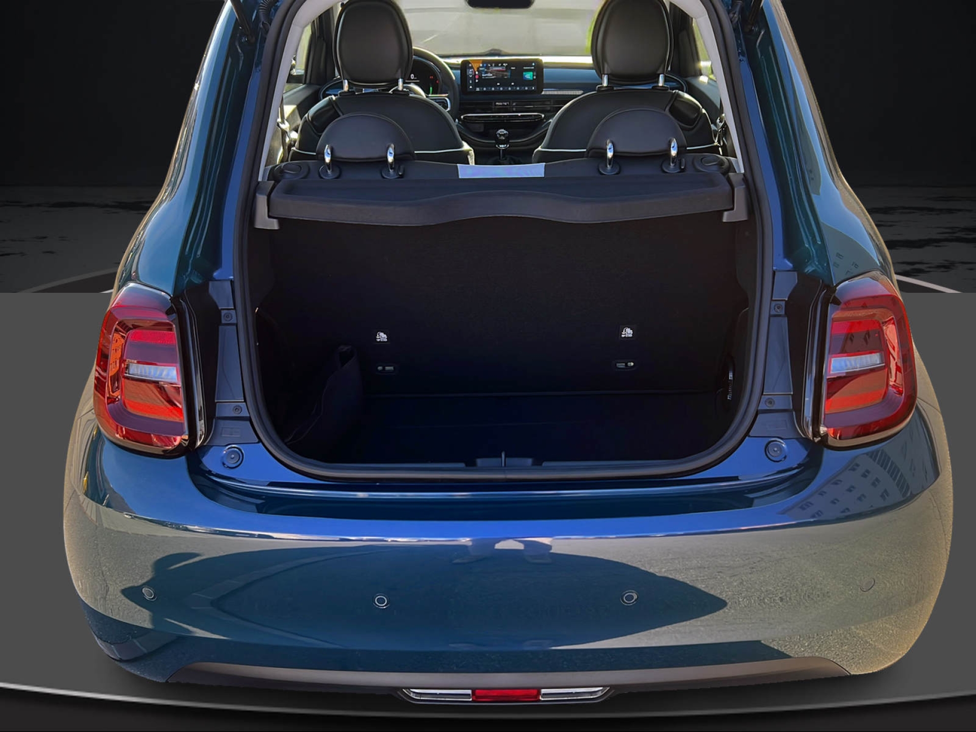 FIAT 500 1.0 Hybrid Torino-showroom-element-3