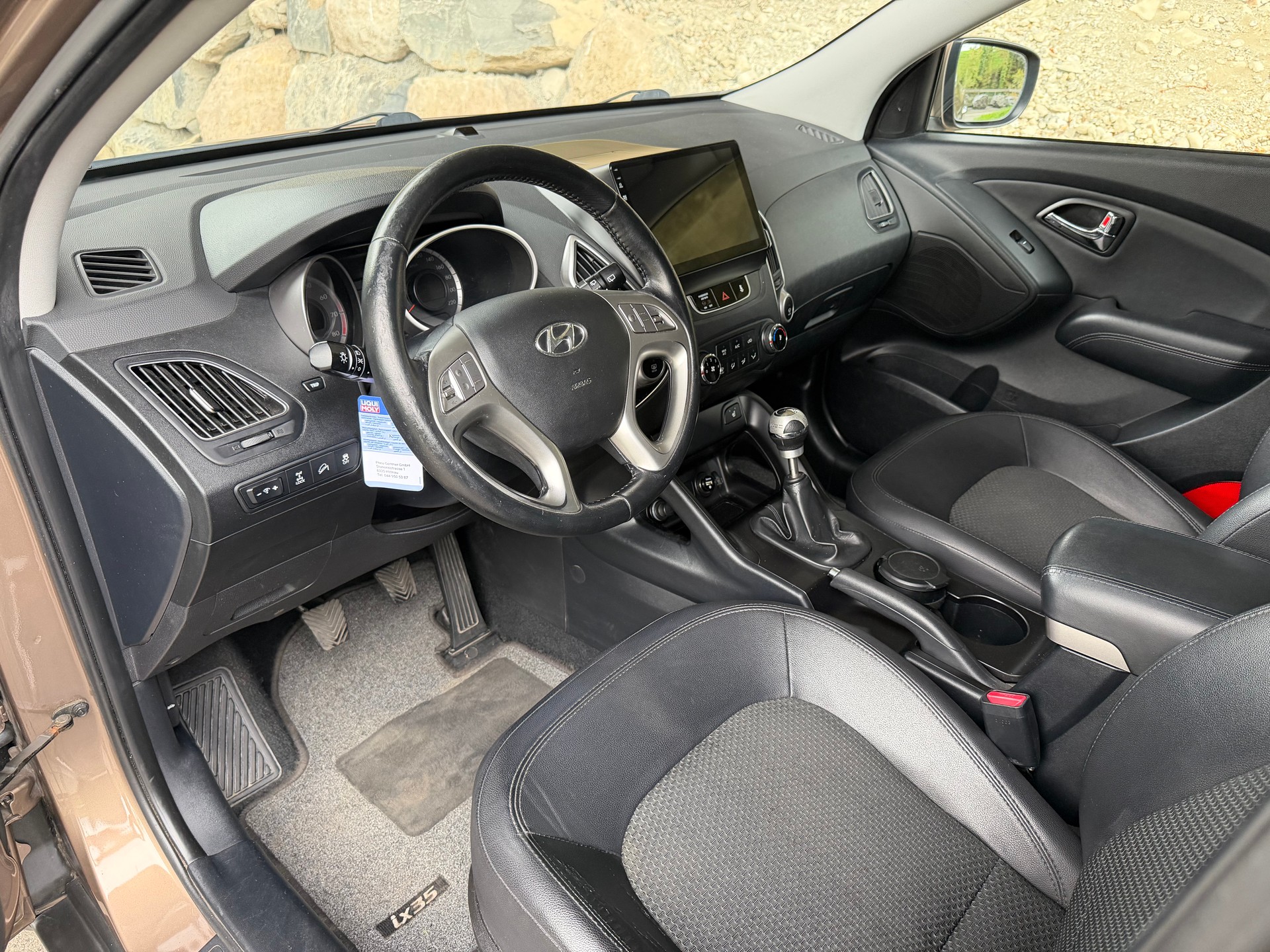 HYUNDAI iX 35 2.0 Premium 4WD-image-6