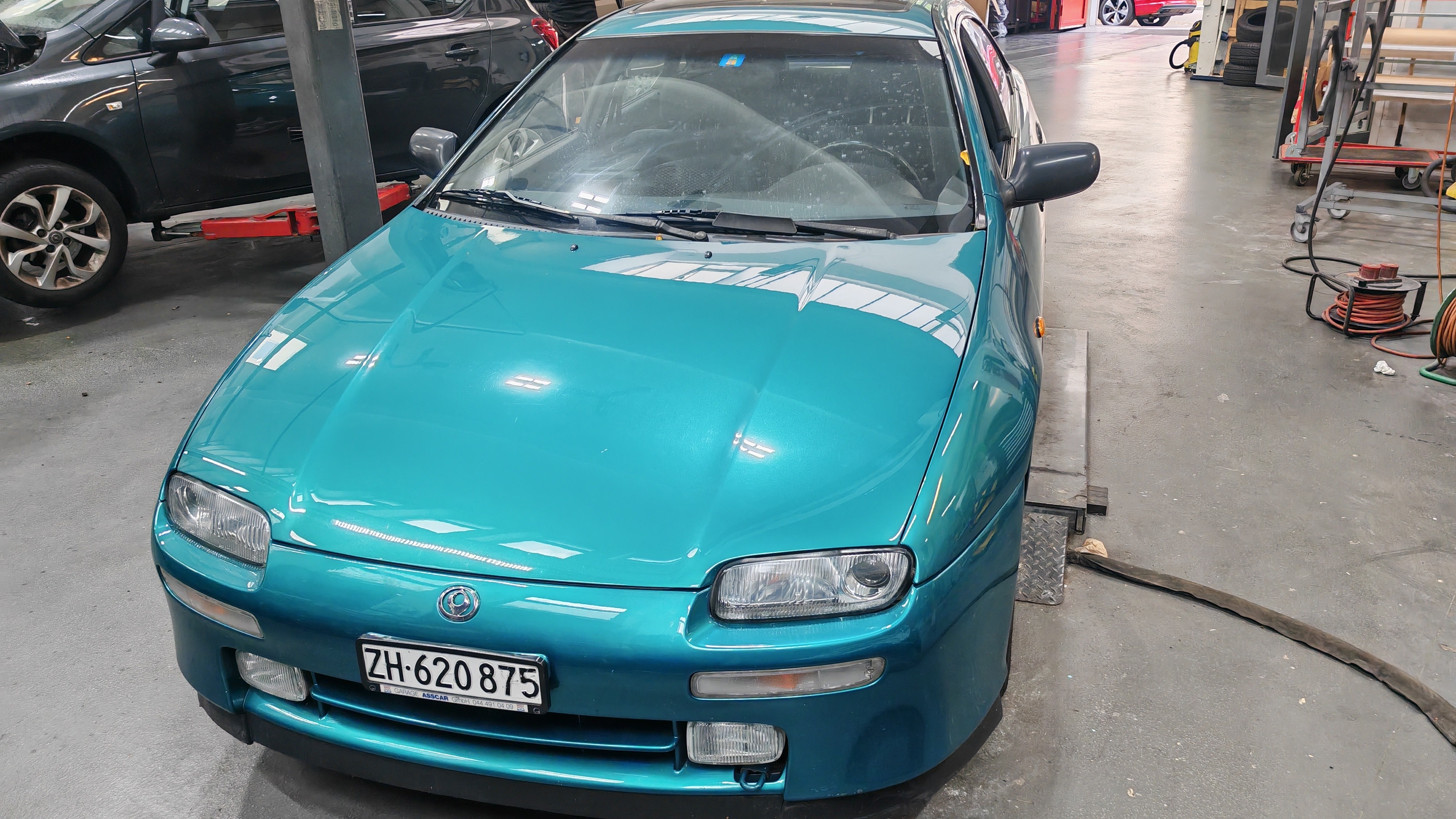 Car photo