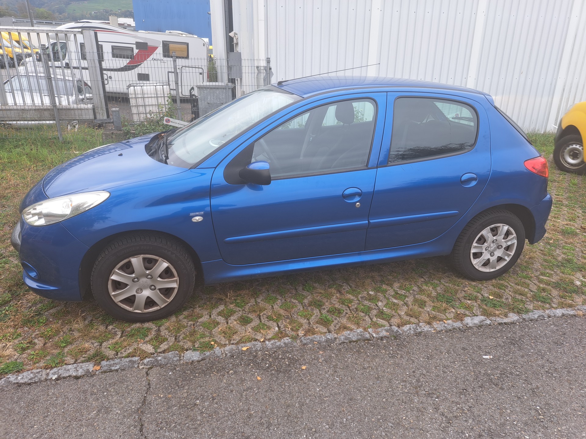 PEUGEOT 206+ 1.4 Trendy-showroom-element-1