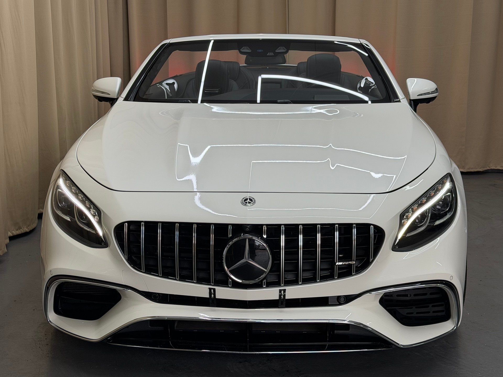MERCEDES-BENZ S 63 AMG Cabriolet 4Matic Speedshift MCT-image-2