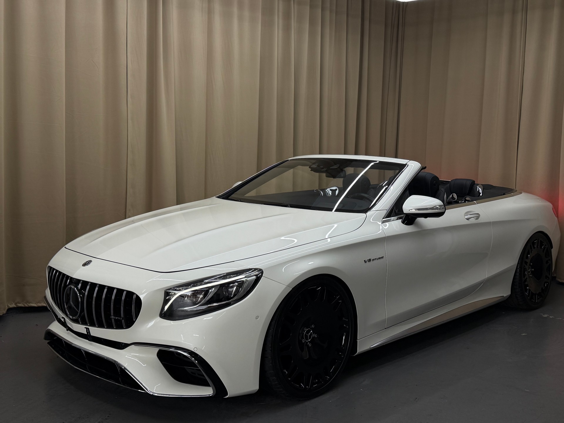 MERCEDES-BENZ S 63 AMG Cabriolet 4Matic Speedshift MCT-image-1