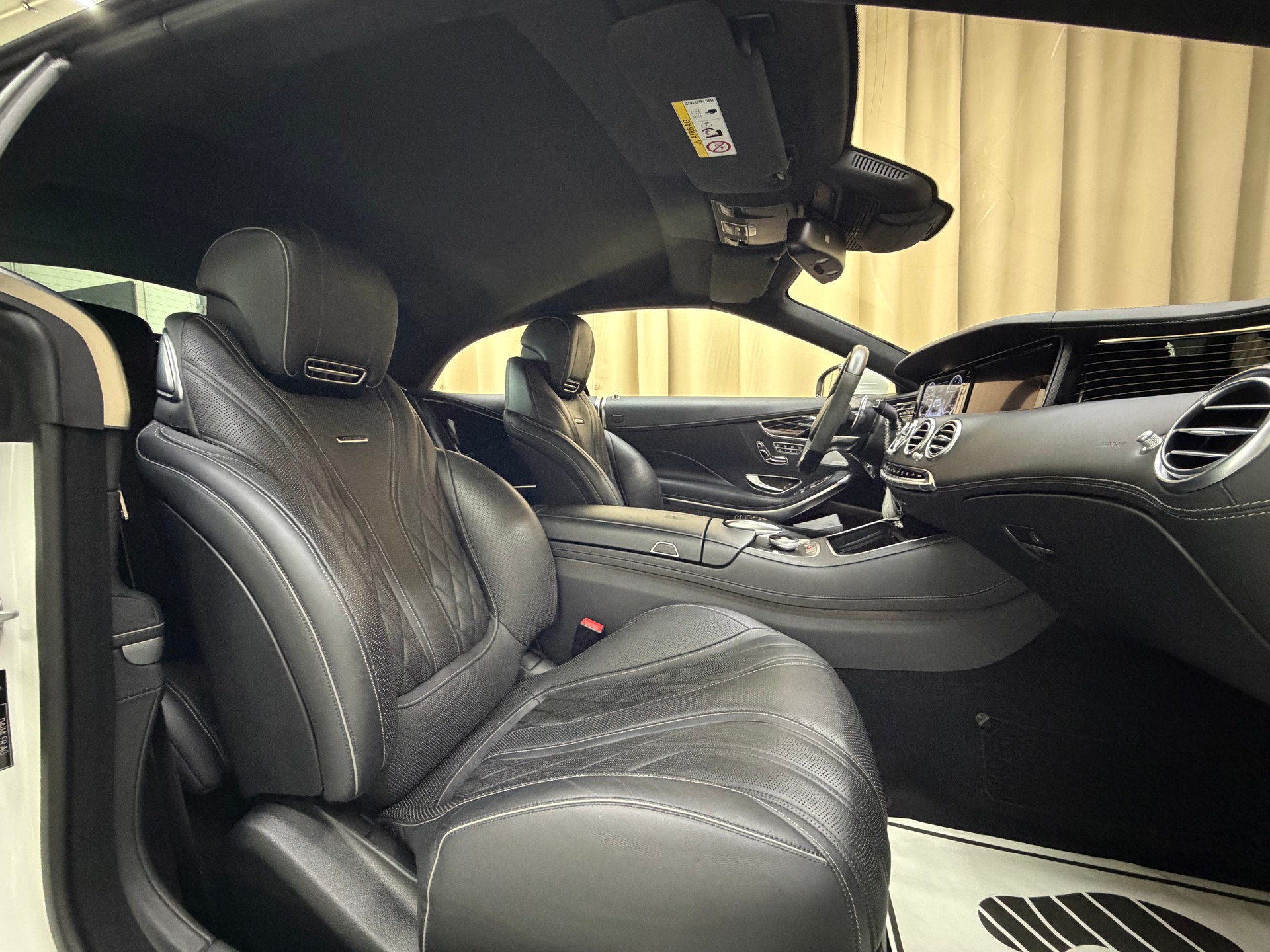 MERCEDES-BENZ S 63 AMG Cabriolet 4Matic Speedshift MCT-image-12
