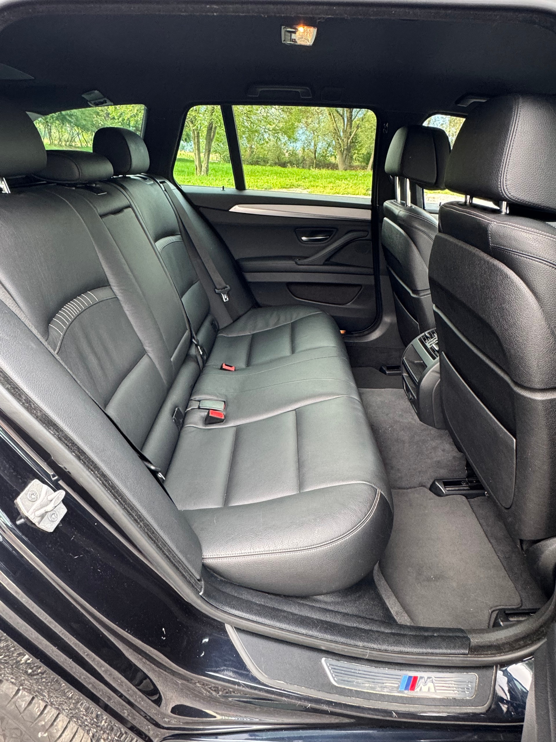 BMW 530d xDrive-image-9
