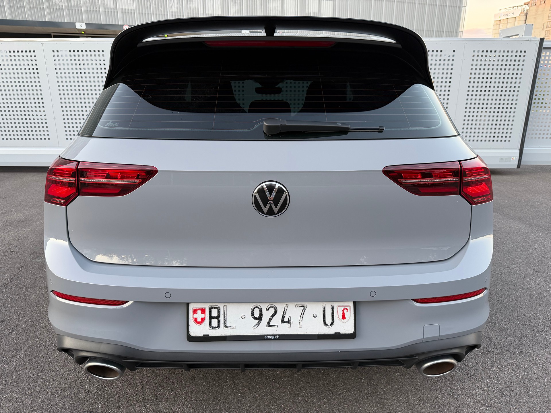 VW Golf 2.0 TSI GTI Clubsport DSG-image-3