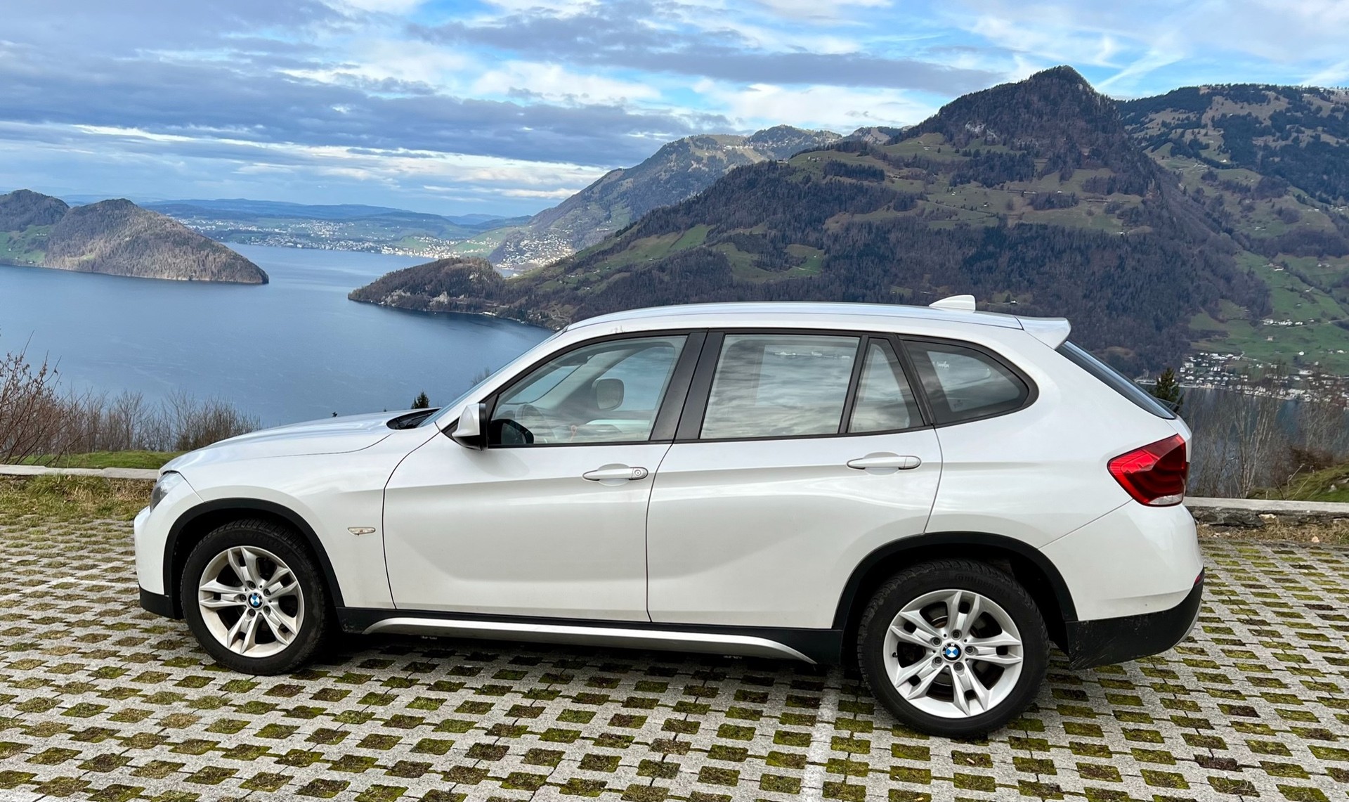BMW X1 sDrive20d Efficient Dynamics Edition-image-15