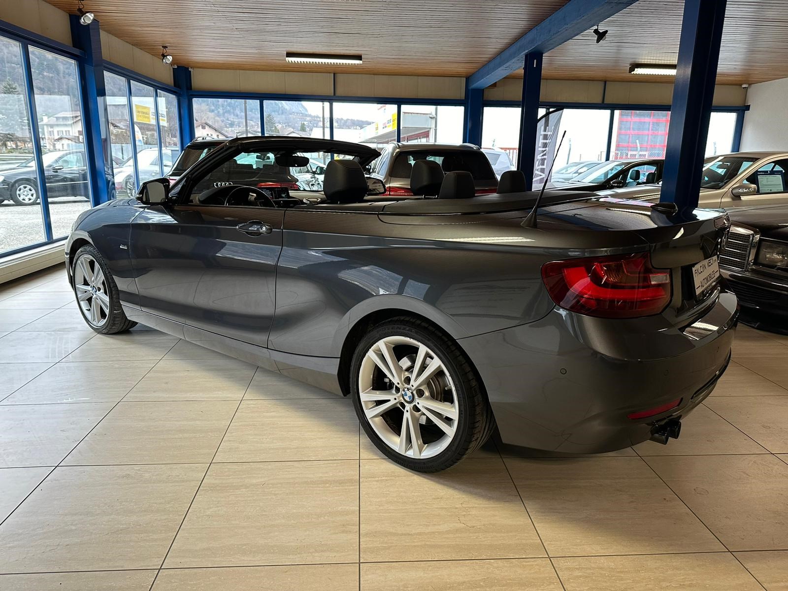 BMW 228i Sport Line Cabrio-image-9