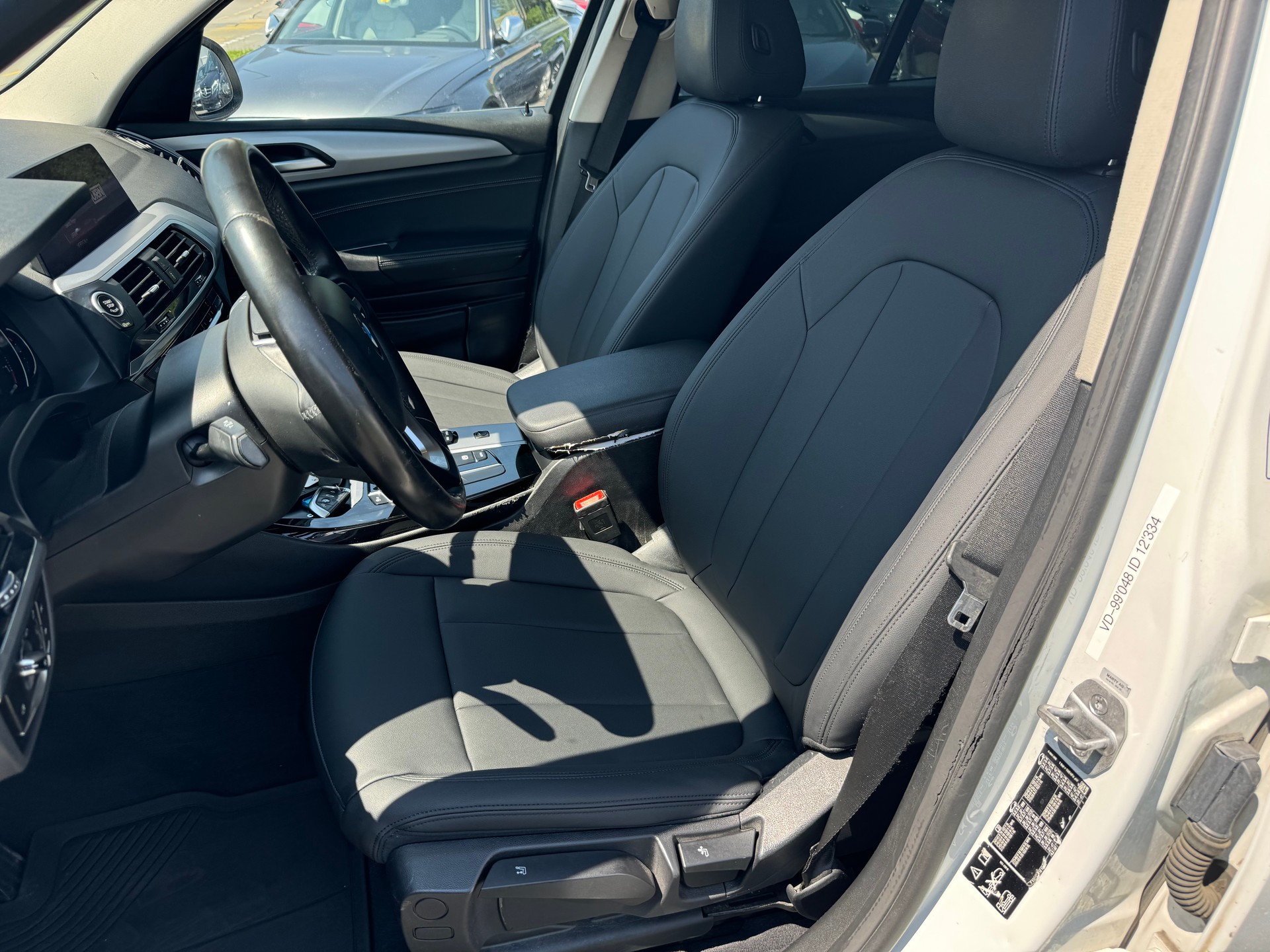 BMW X3 xDrive 30i Steptronic-image-9