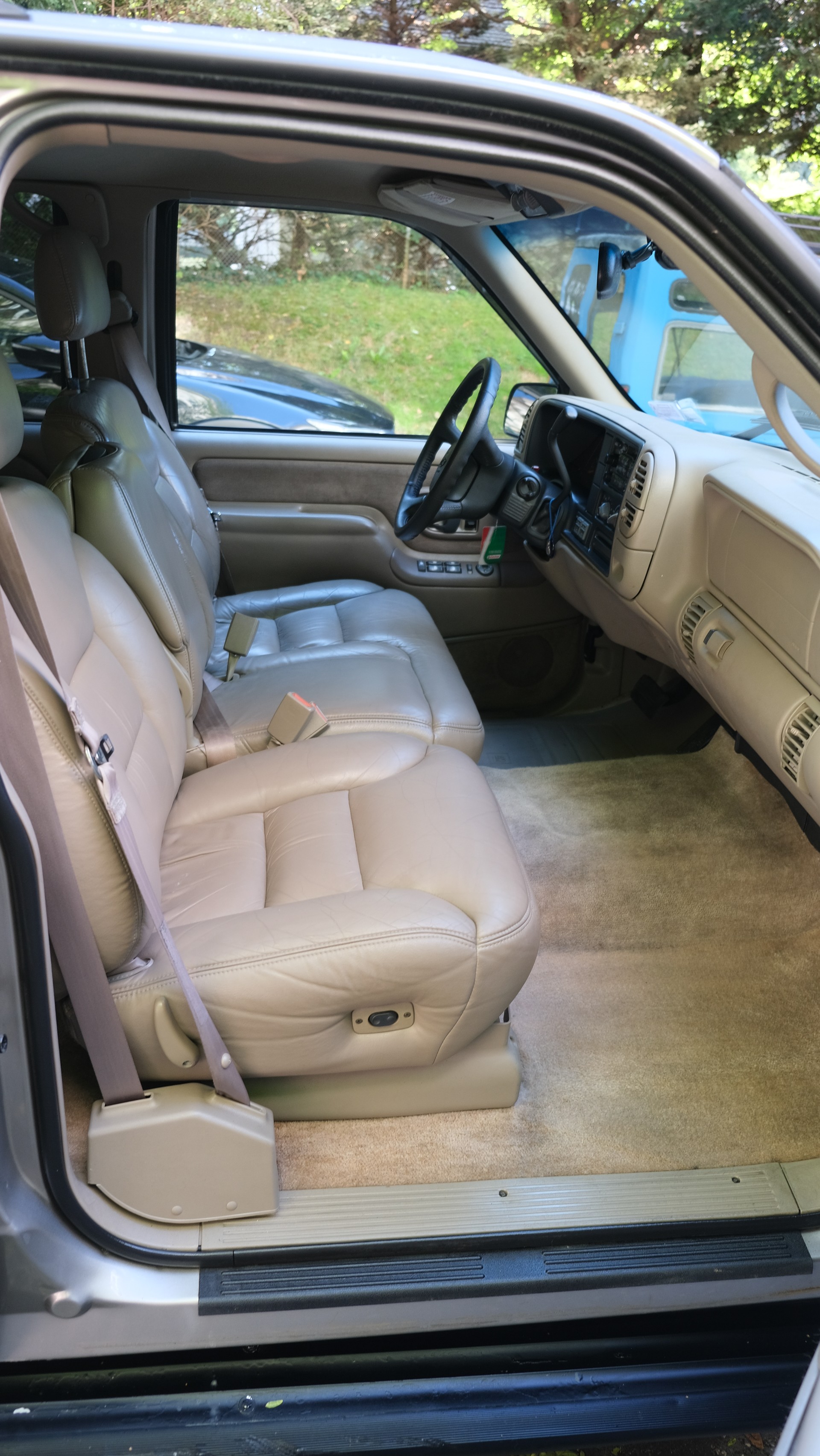CHEVROLET Suburban 1500 LT ***VENDU***-image-13