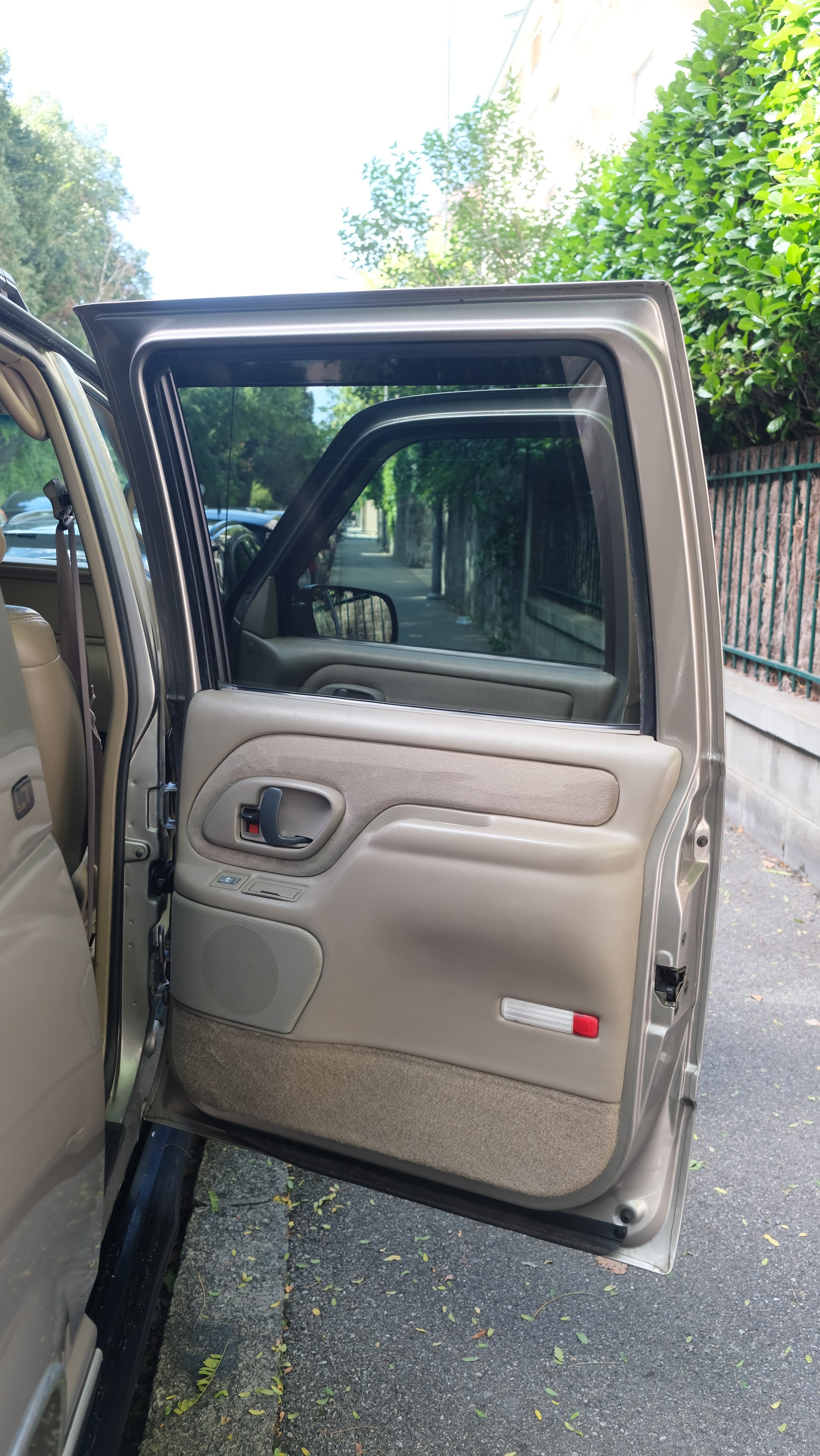 CHEVROLET Suburban 1500 LT ***VENDU***-image-14