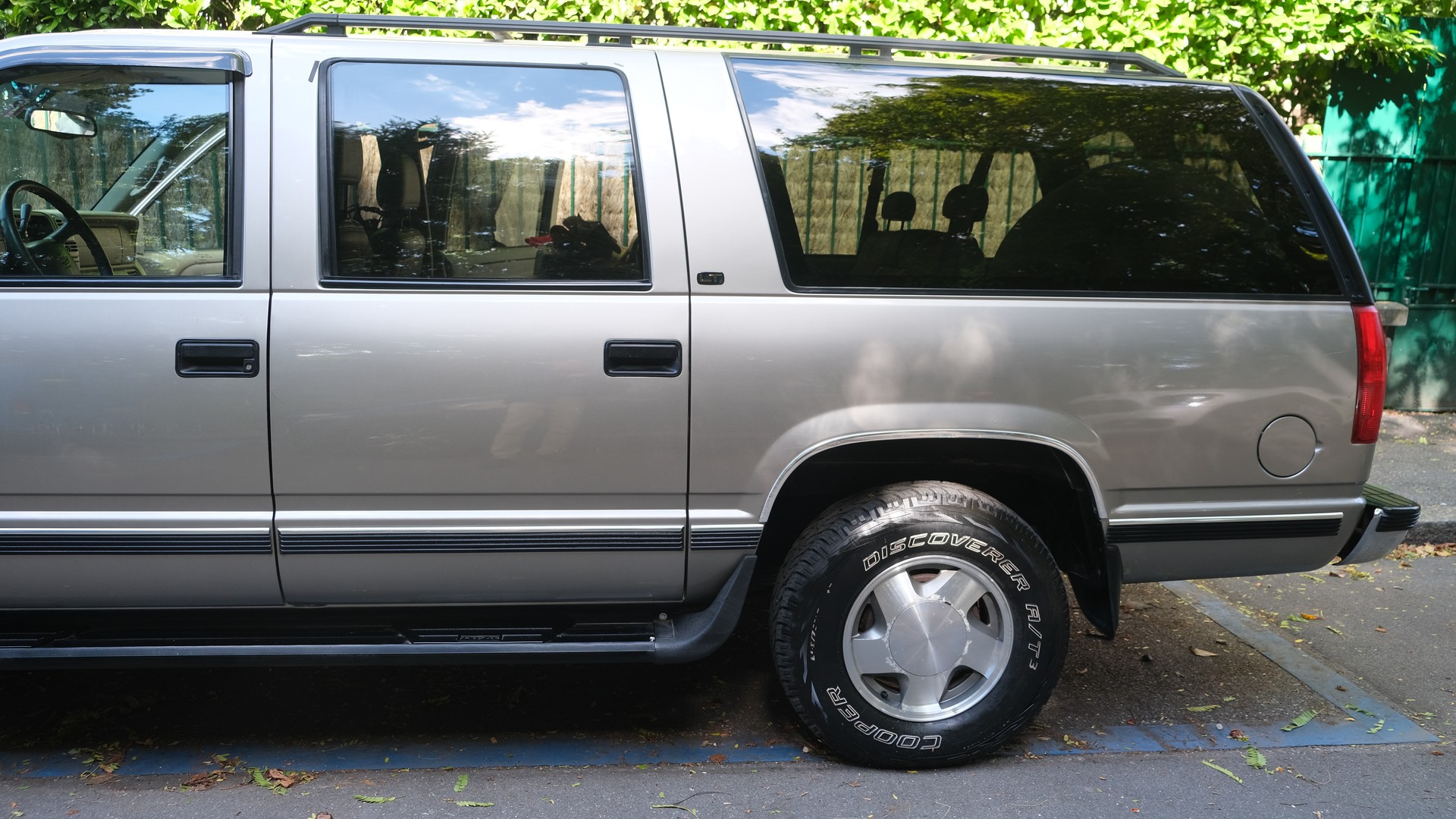 CHEVROLET Suburban 1500 LT ***VENDU***-image-3