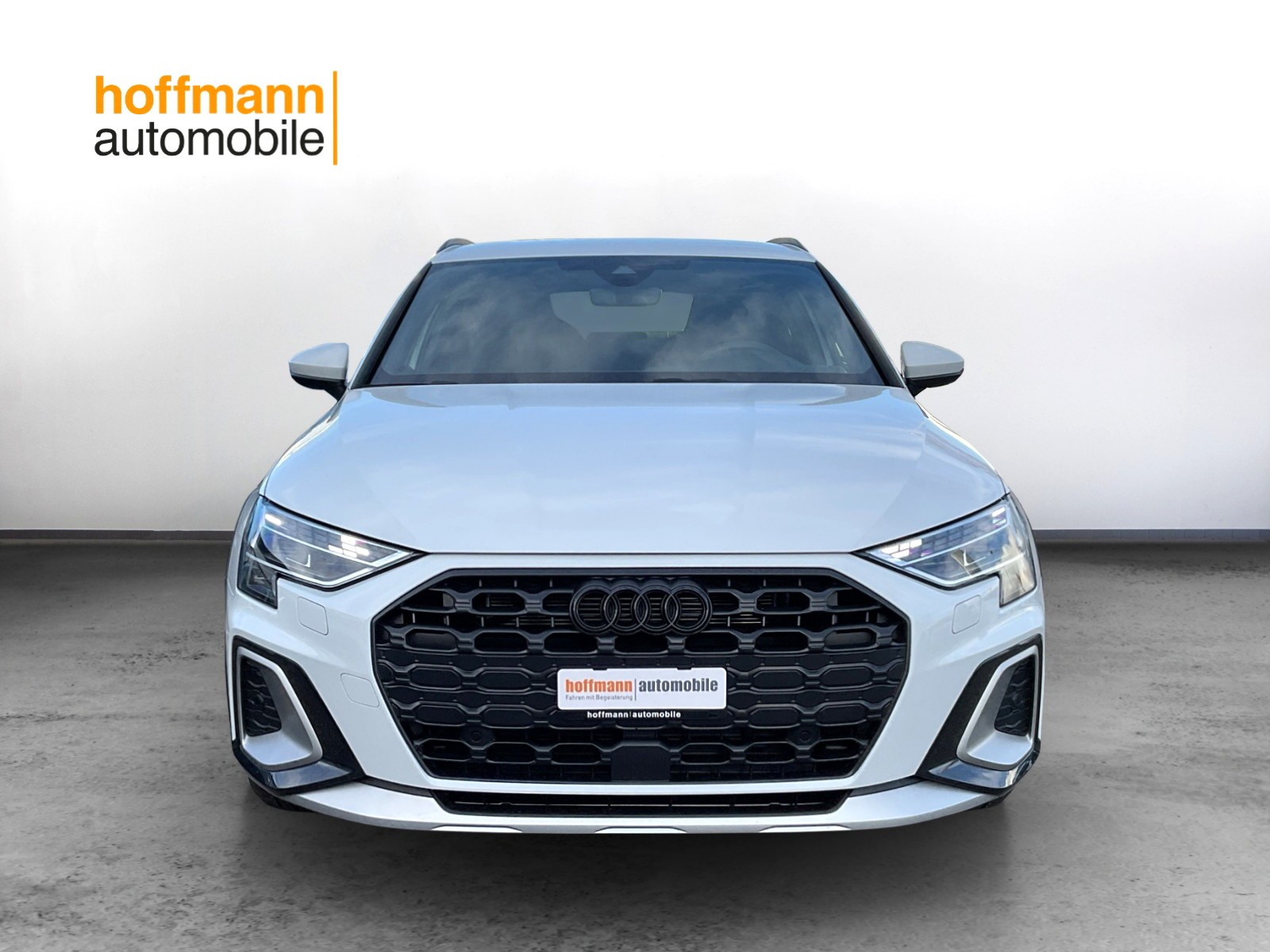 AUDI A3 allstreet 35 TFSI Attraction S-tronic-image-1