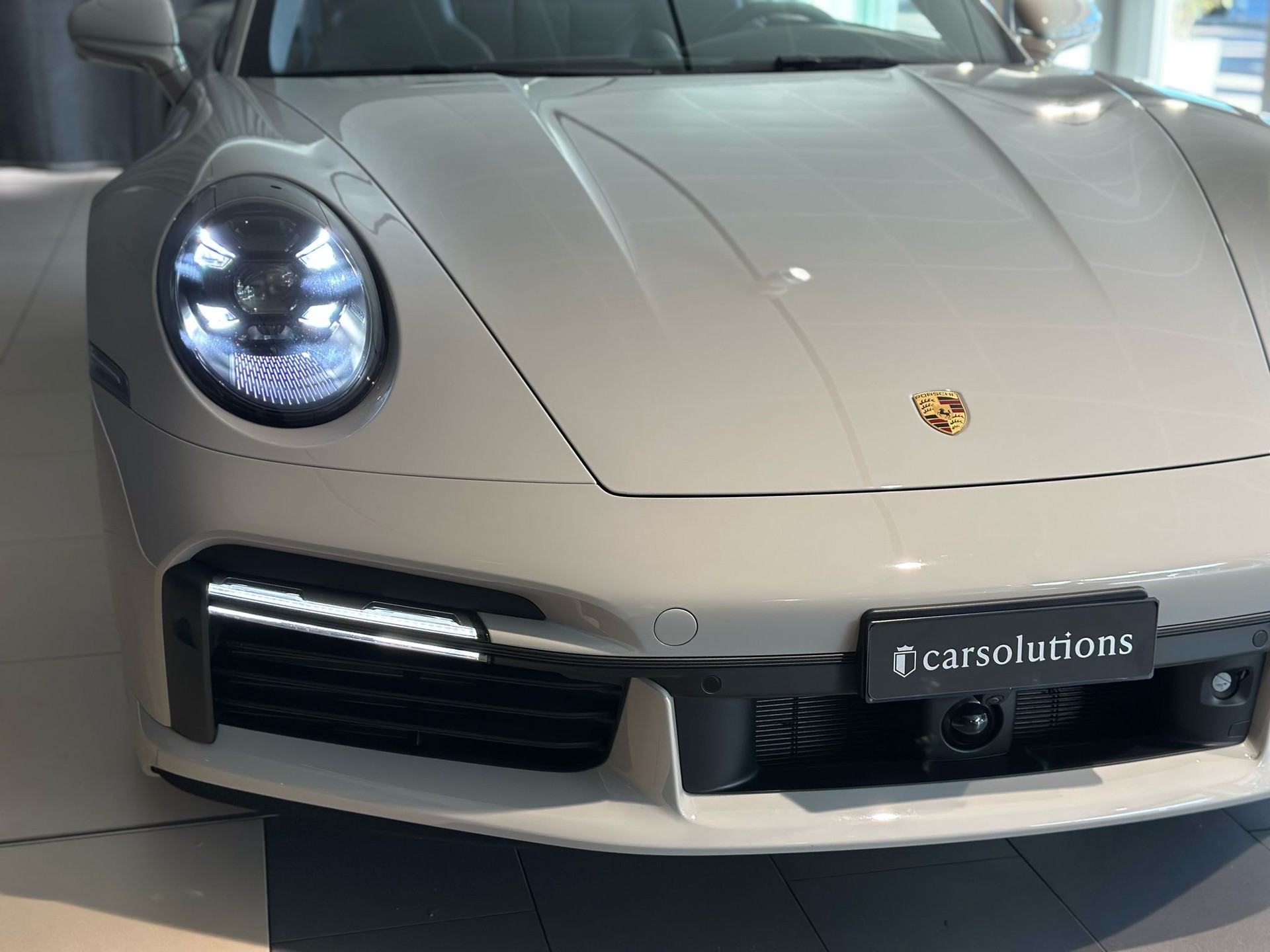 PORSCHE 911 Turbo Cabriolet PDK-image-7
