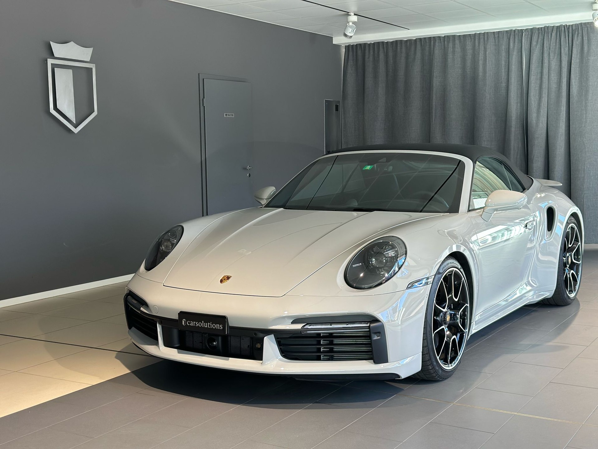 PORSCHE 911 Turbo Cabriolet PDK-image-0