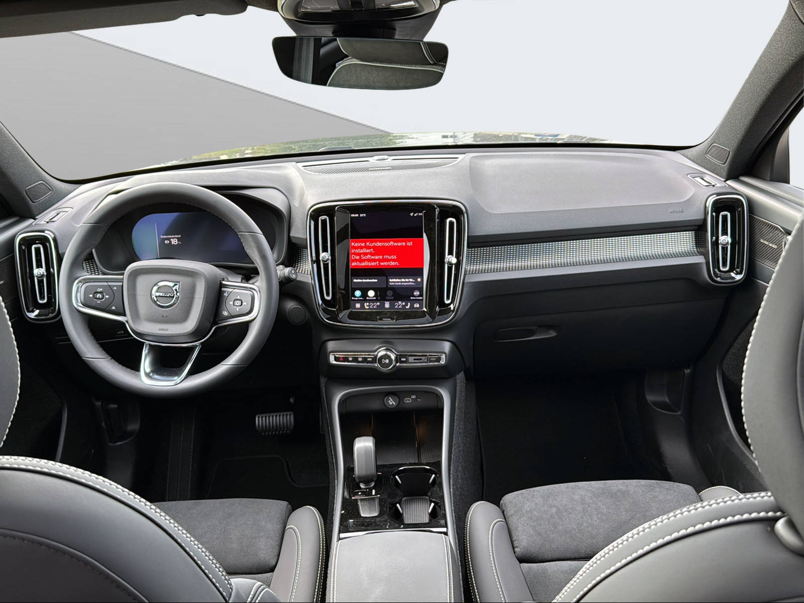 VOLVO EX40 Twin Performance Ultra AWD-image-11