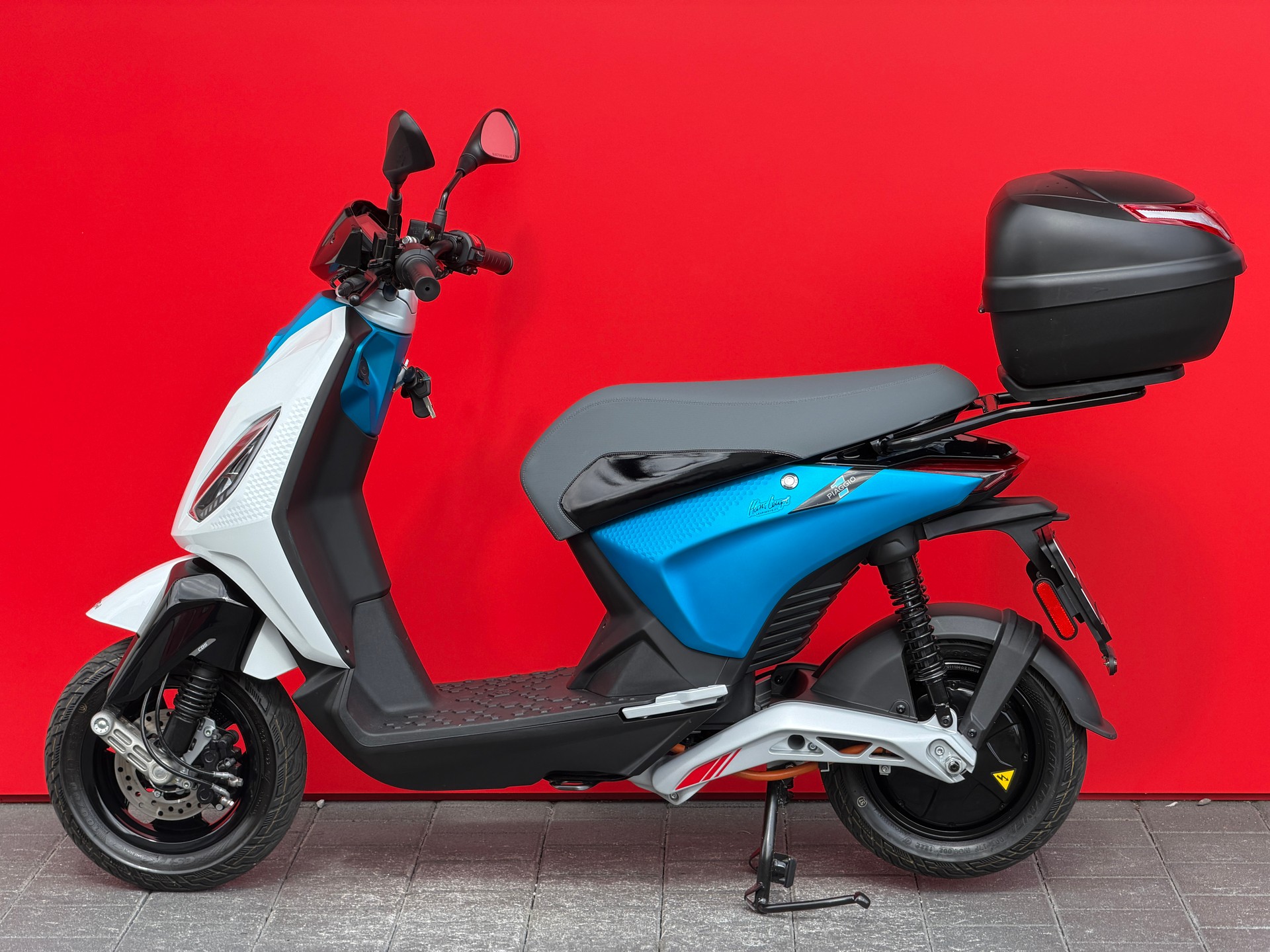 PIAGGIO Piaggio 1 Active 60km/h - inkl. Topcase-image-6