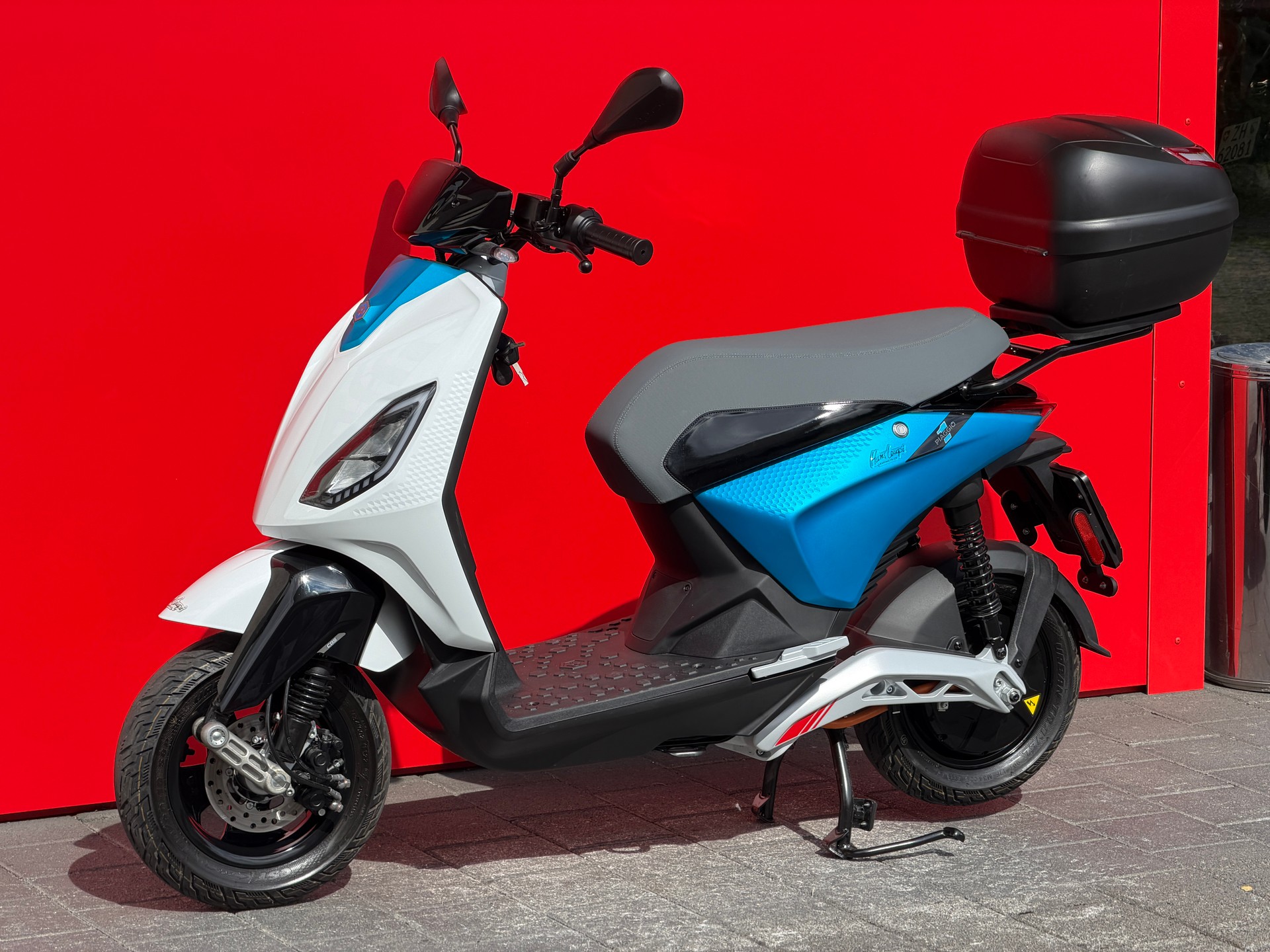 PIAGGIO Piaggio 1 Active 60km/h - inkl. Topcase-image-8