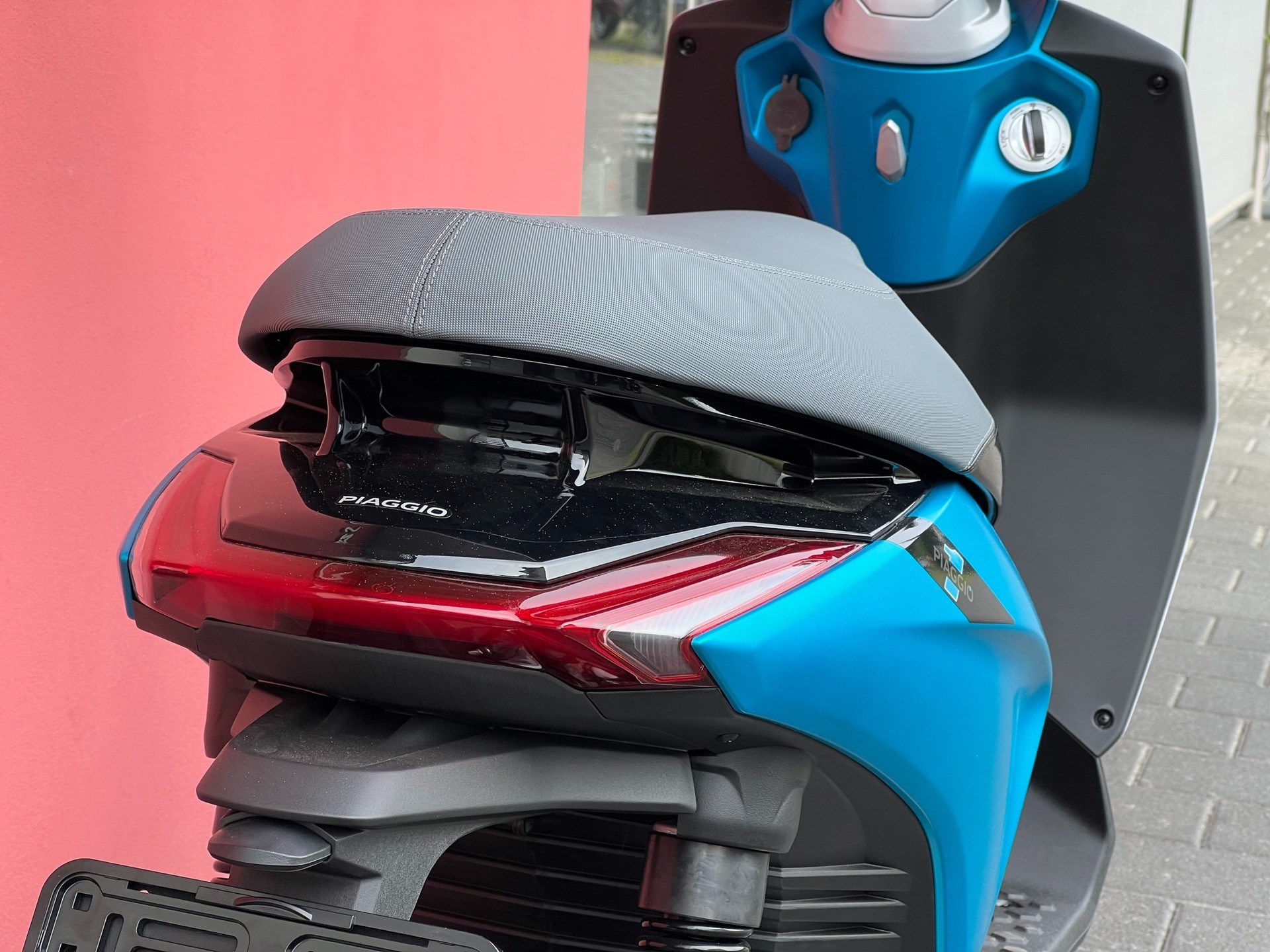 PIAGGIO Piaggio 1 Active 60km/h-image-9