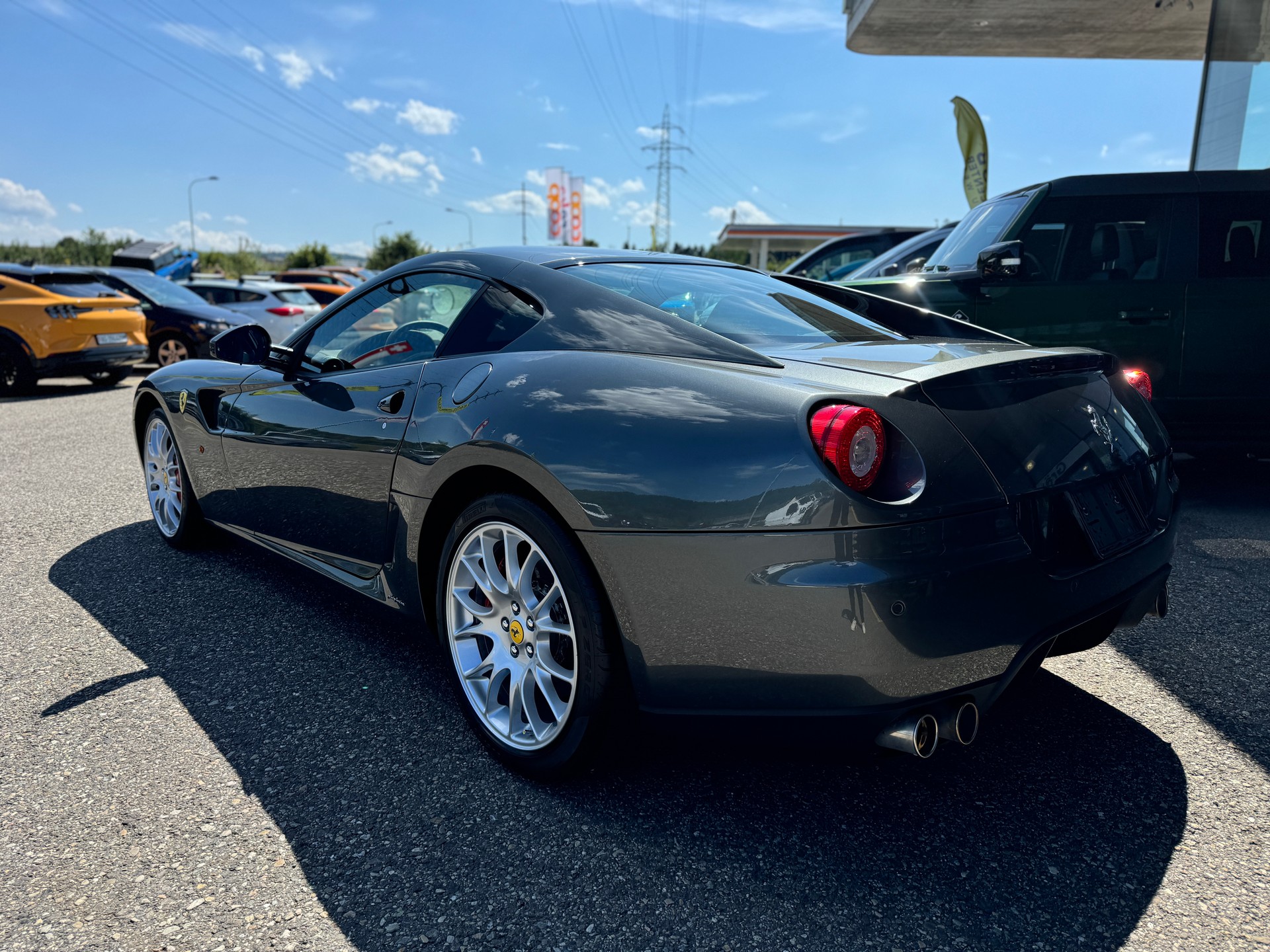 FERRARI 599 GTB Grigio Silverstone 740-image-11