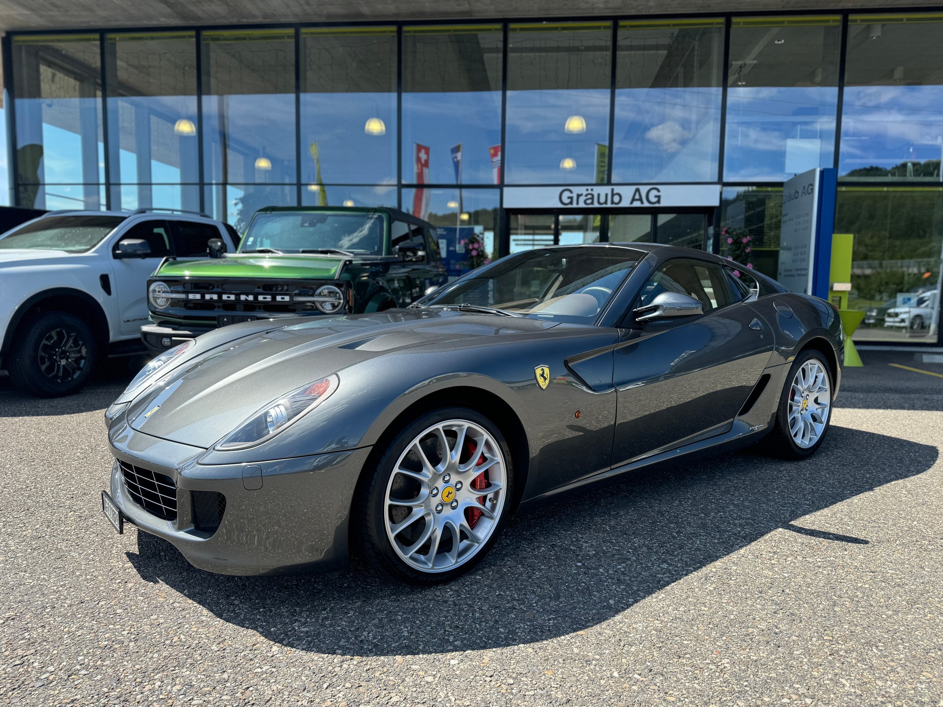 FERRARI 599 GTB Grigio Silverstone 740-image-5