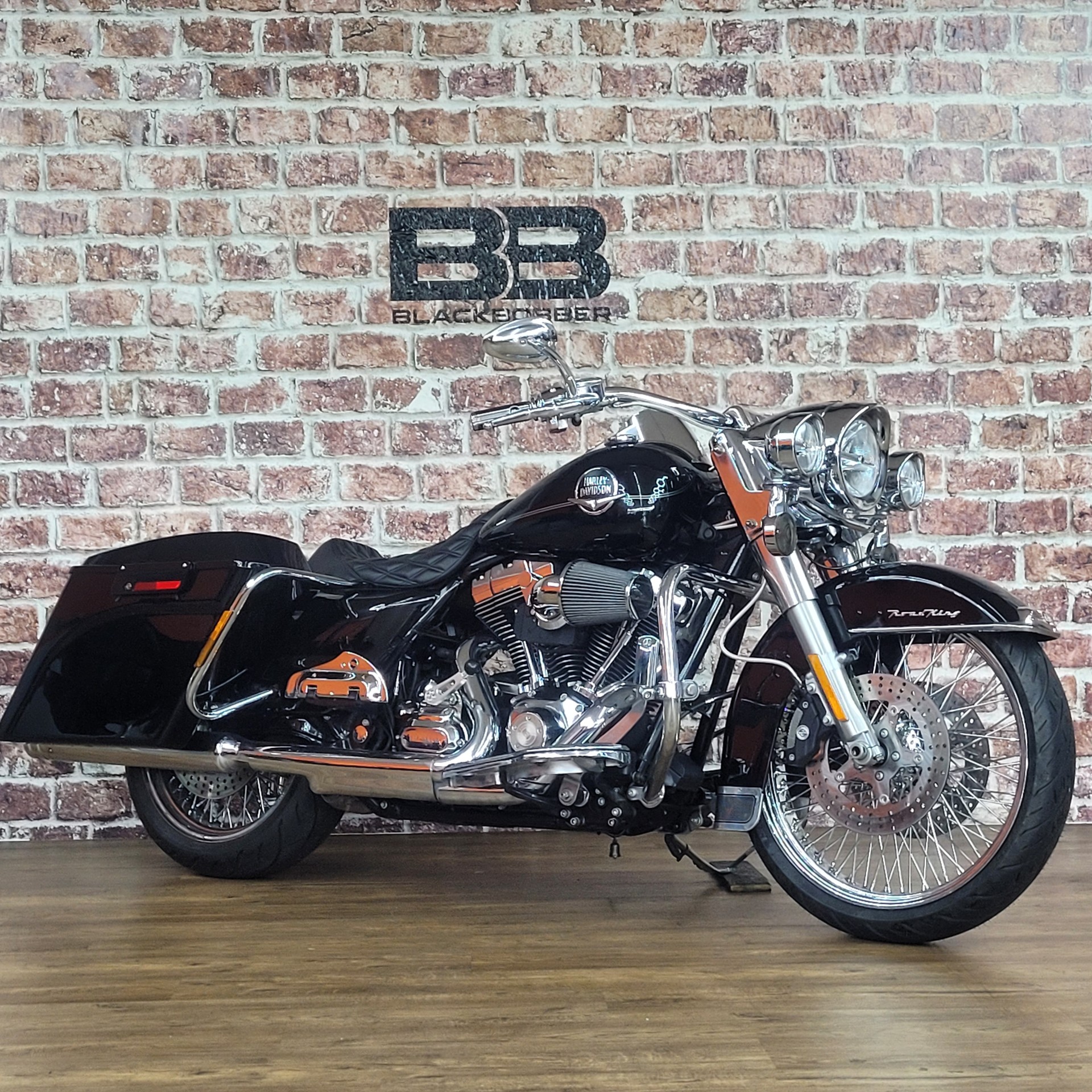 HARLEY-DAVIDSON FLHRC Road King Classic ABS