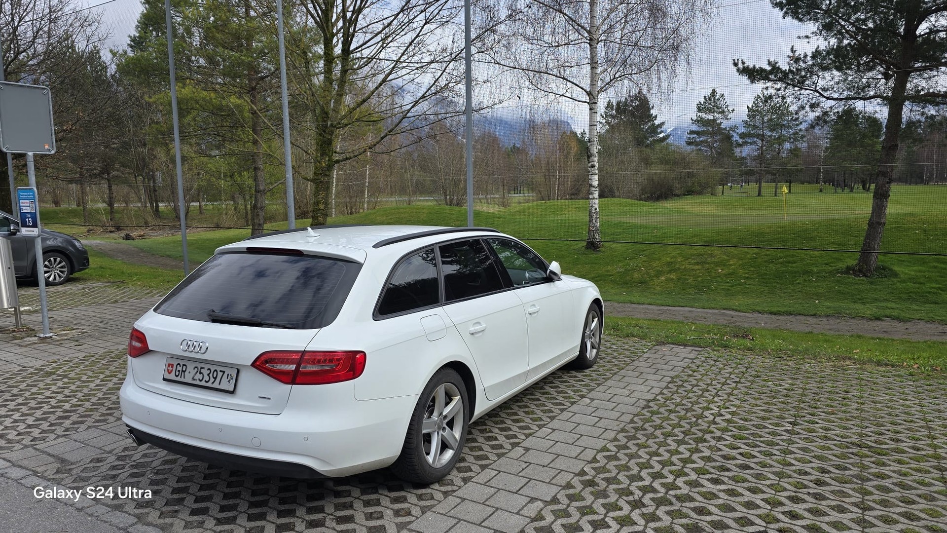 AUDI A4 Avant 3.0 TDI clean diesel quattro s-tronic-image-1