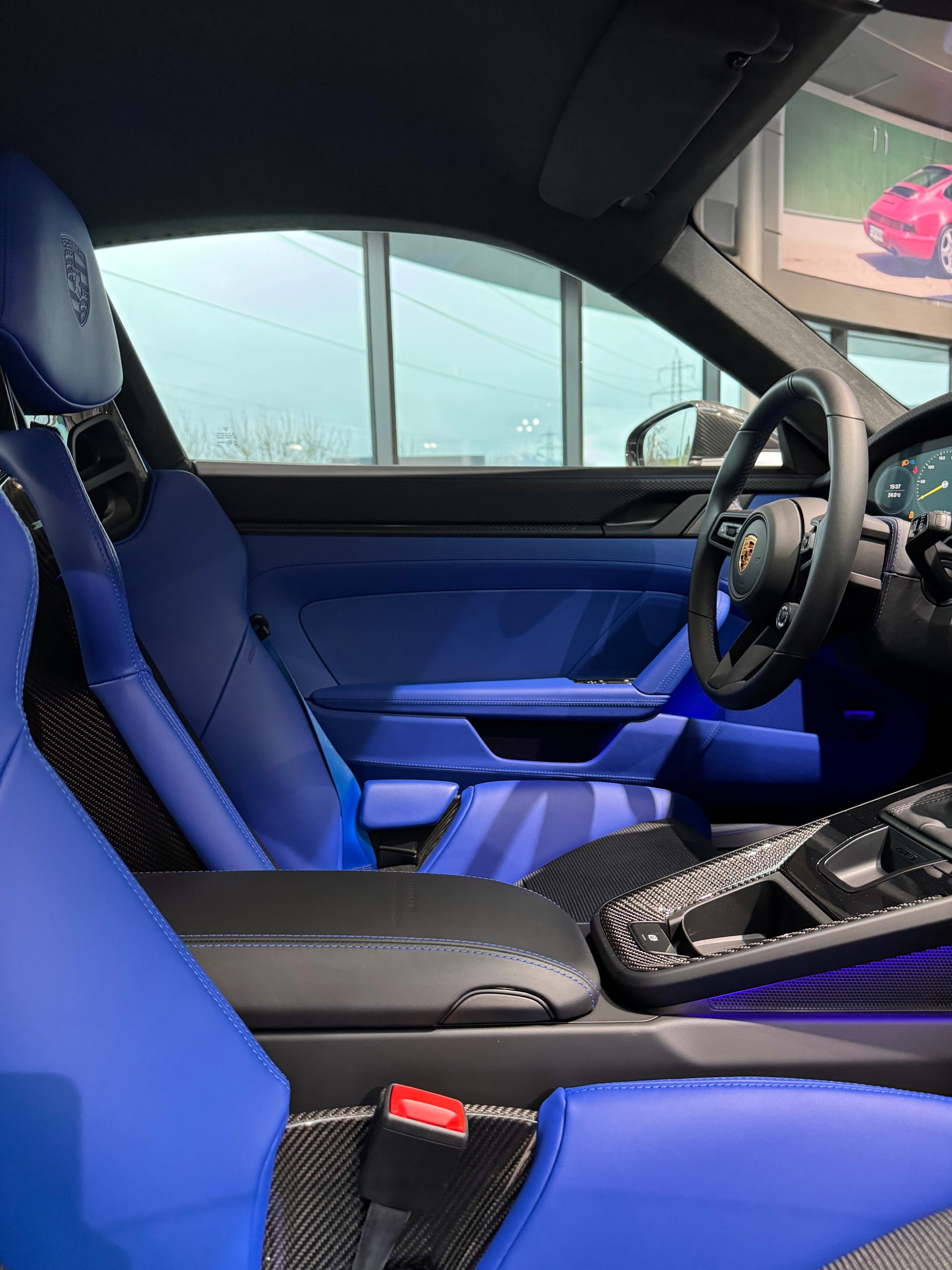 PORSCHE 911 GT3-image-6