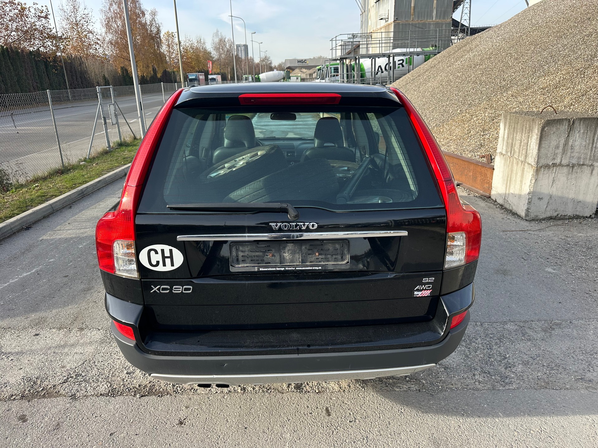 VOLVO XC90 3.2 AWD Kinetic Geartronic-image-6