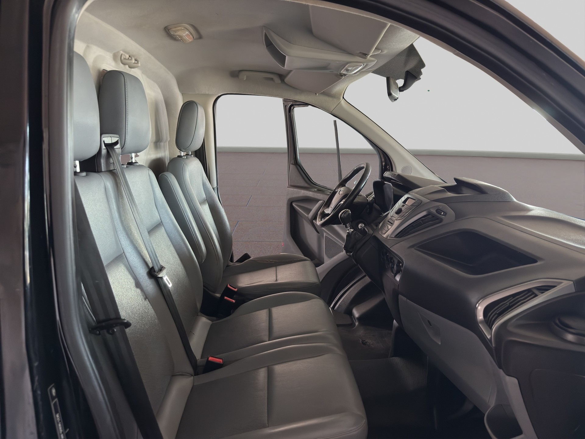 FORD Transit Custom Van 330 L2H1 Trend-image-7
