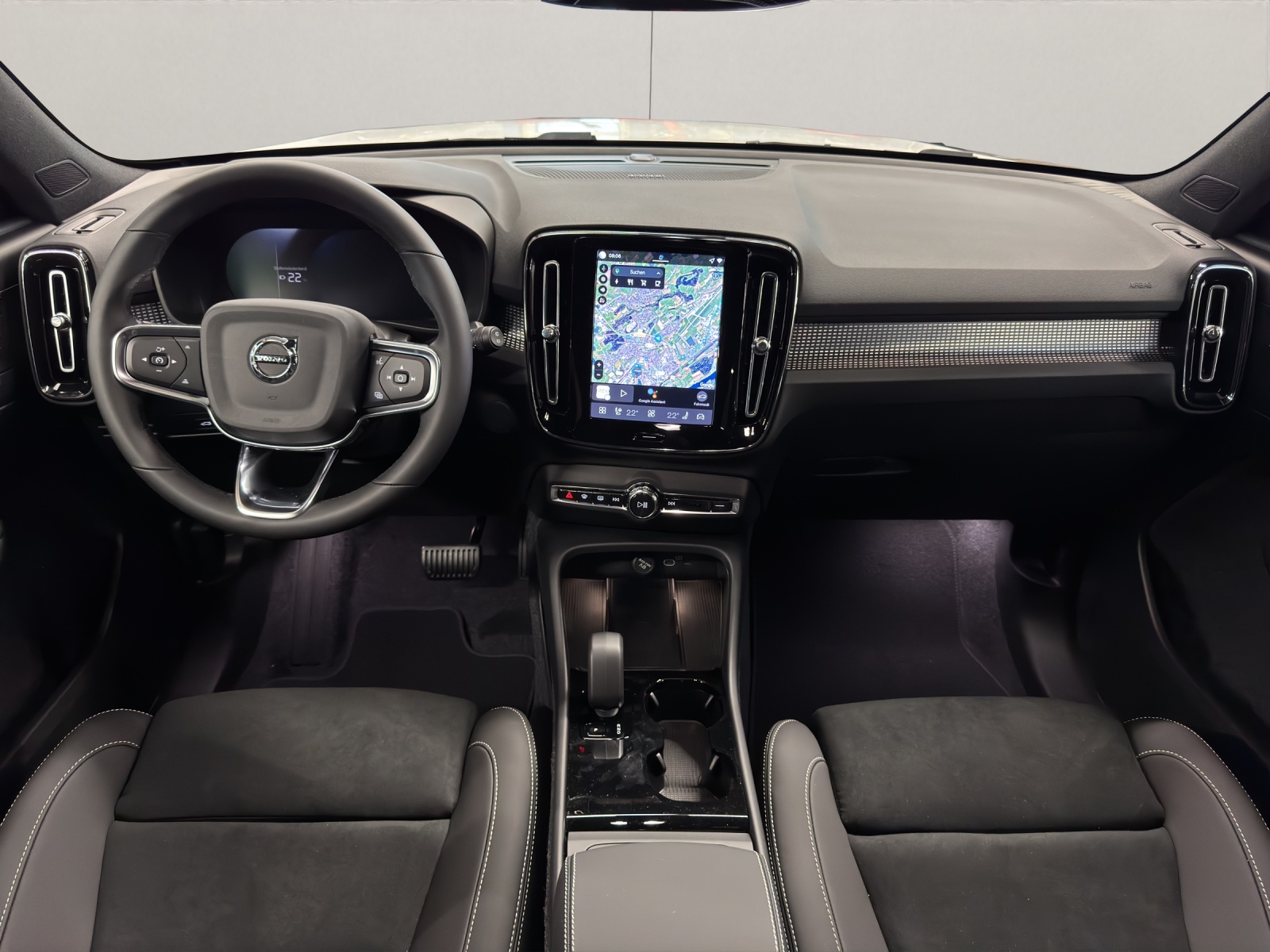 VOLVO EX40 Twin Plus AWD-image-11