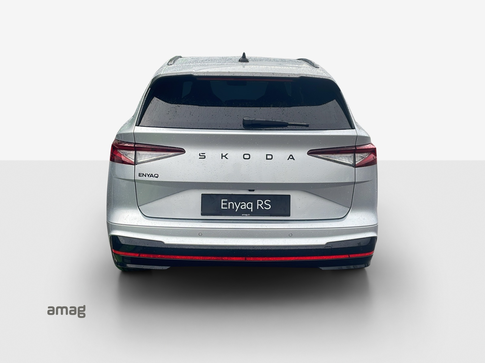SKODA Enyaq 4x4 RS-image-3