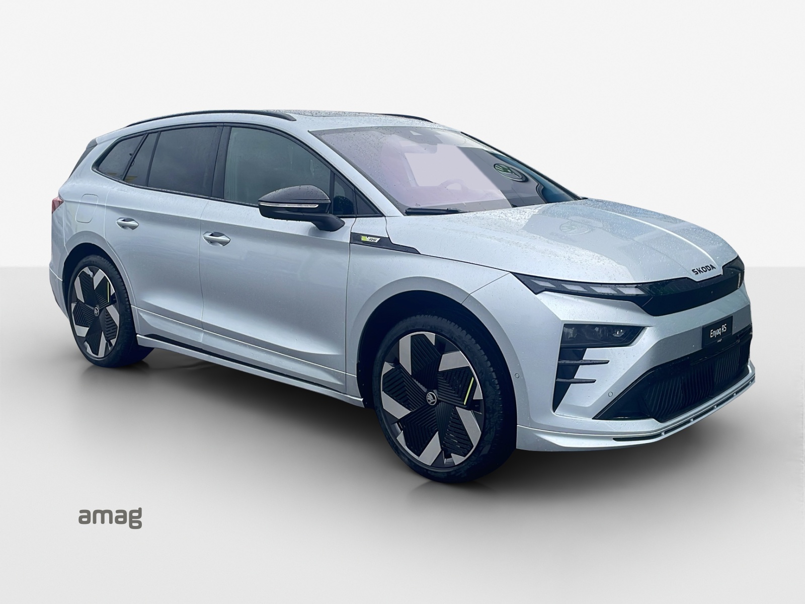 SKODA Enyaq 4x4 RS-image-5