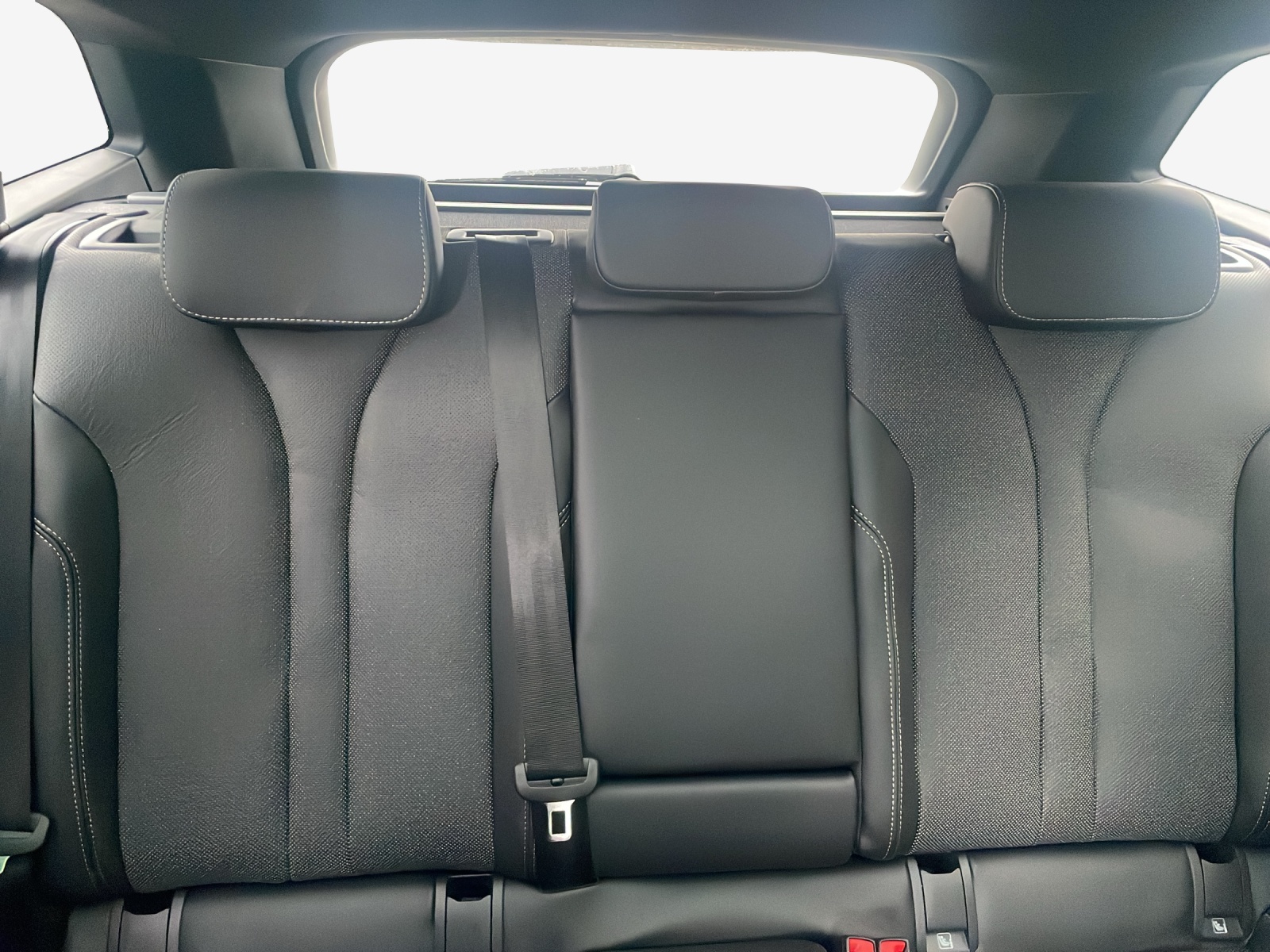 SKODA Enyaq 4x4 RS-image-11