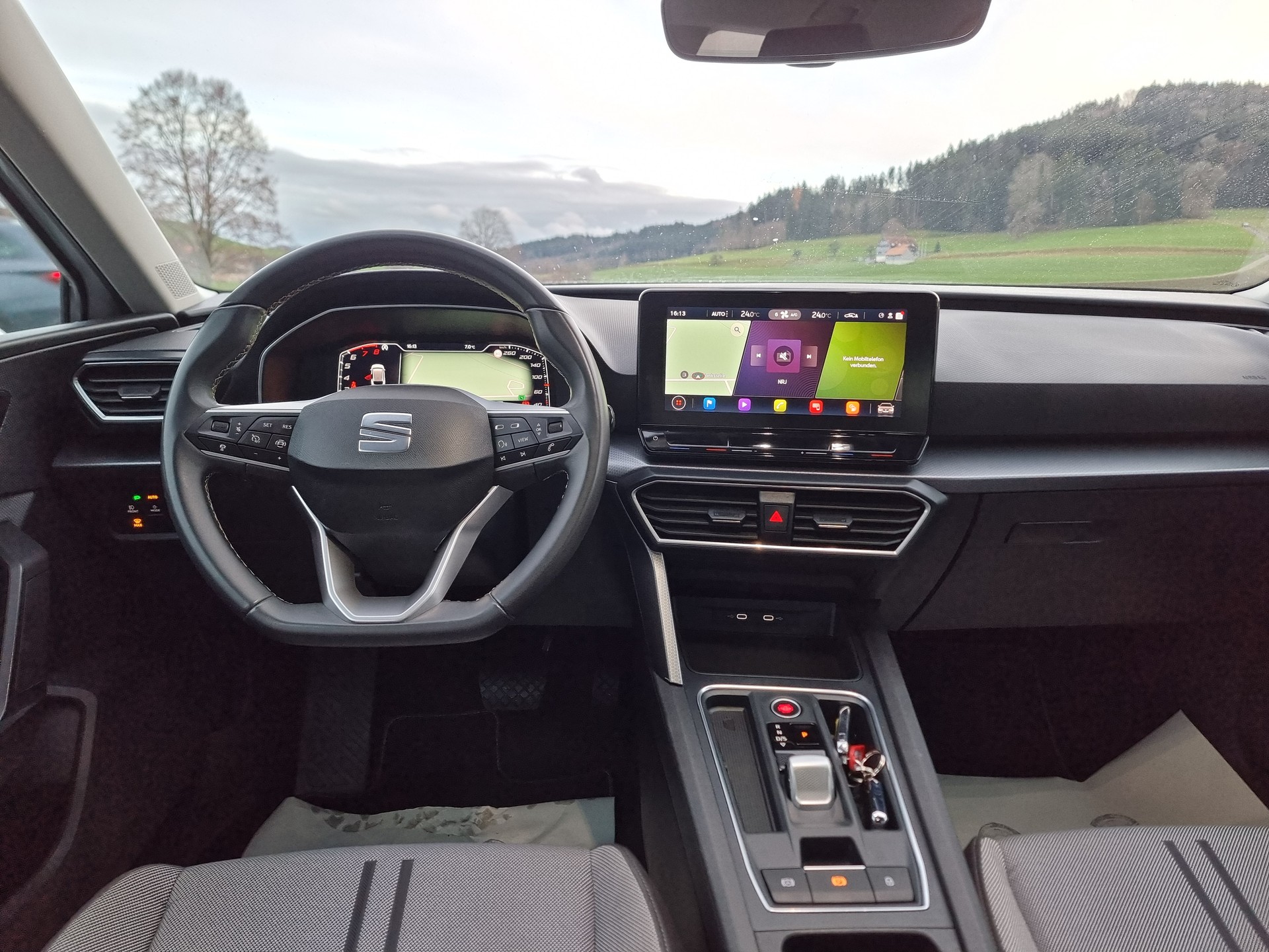 SEAT Leon ST 2.0 TDI EVO DSG Style-image-3