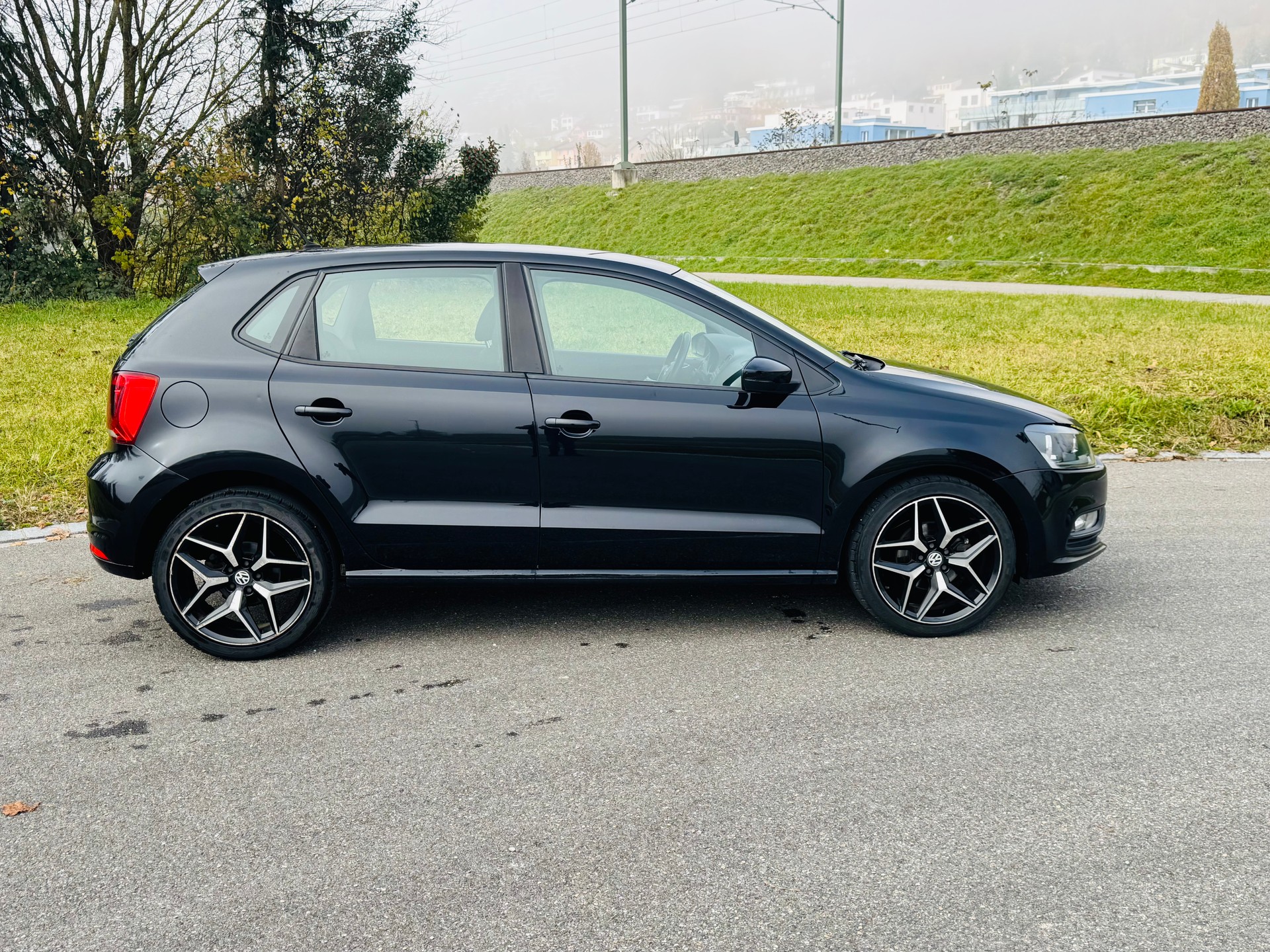 VW Polo 1.2 TSI BMT Value-image-7