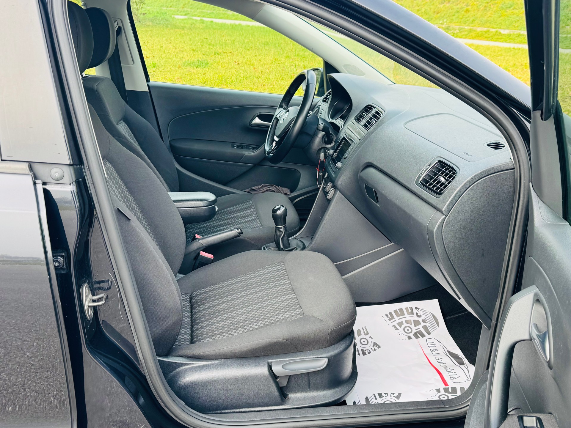 VW Polo 1.2 TSI BMT Value-image-11
