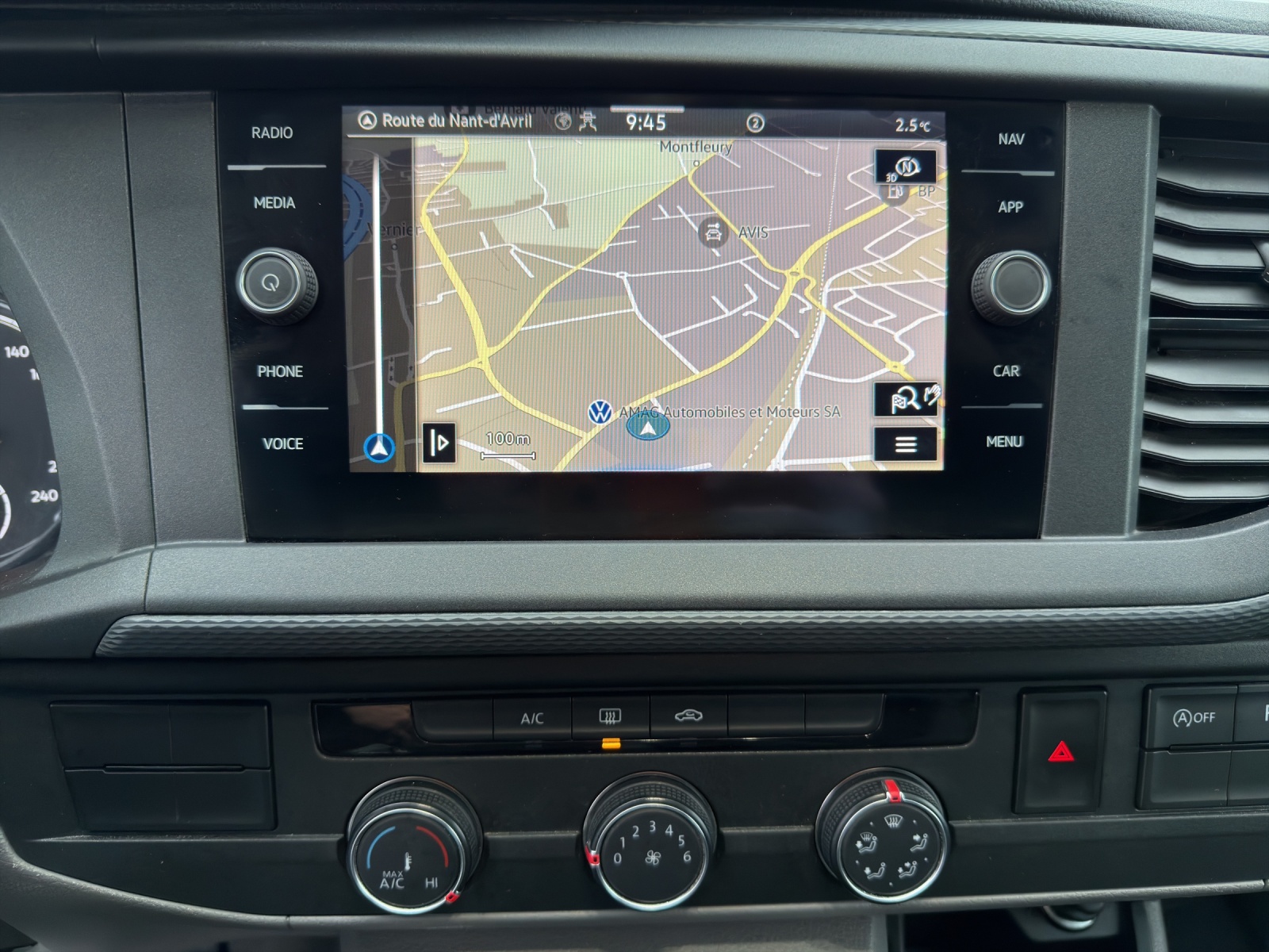 VW T6.1 2.0 TDI 4Motion-image-10